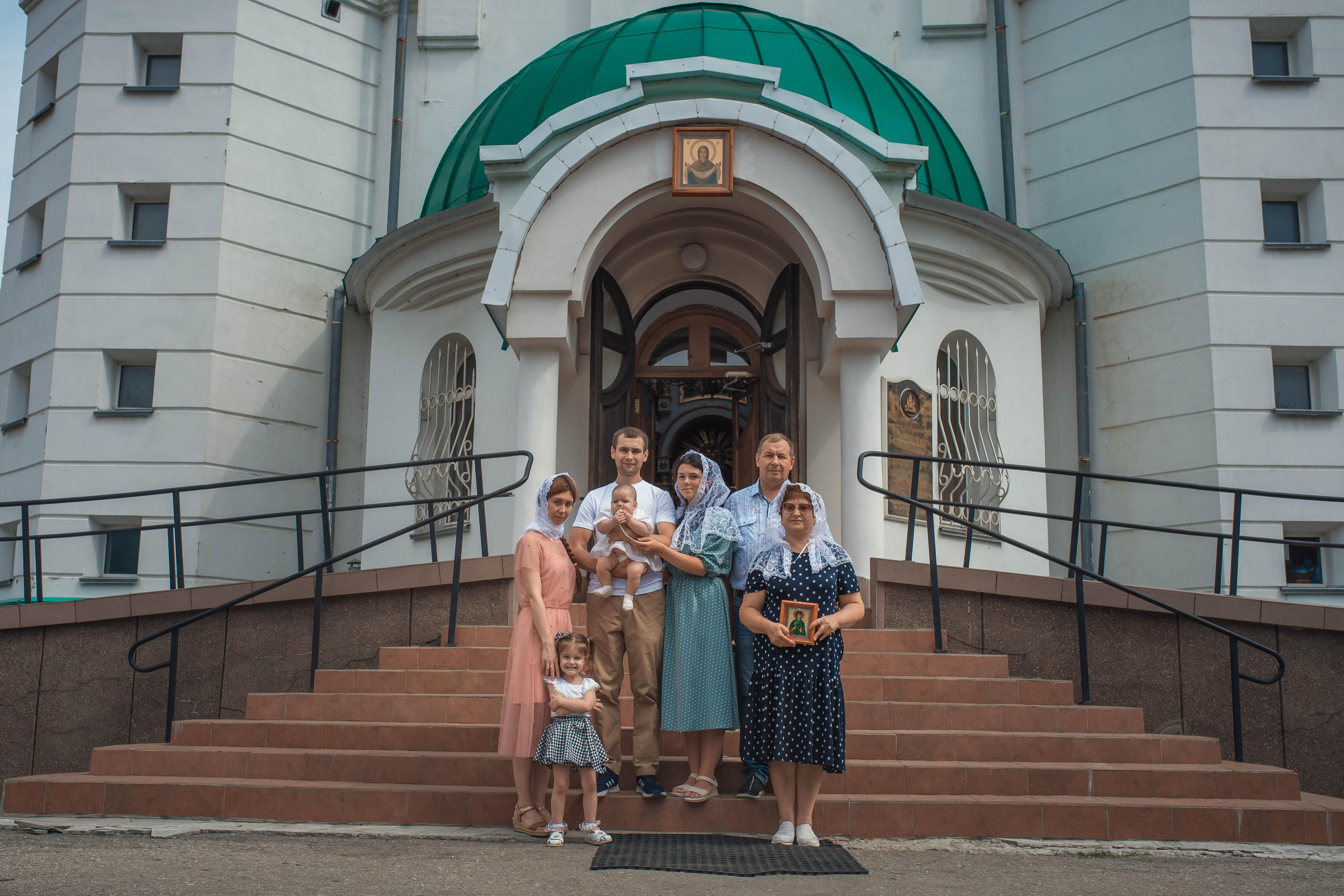 Крещение Златы. Фотограф на крещение в Саратове Марина Грушина