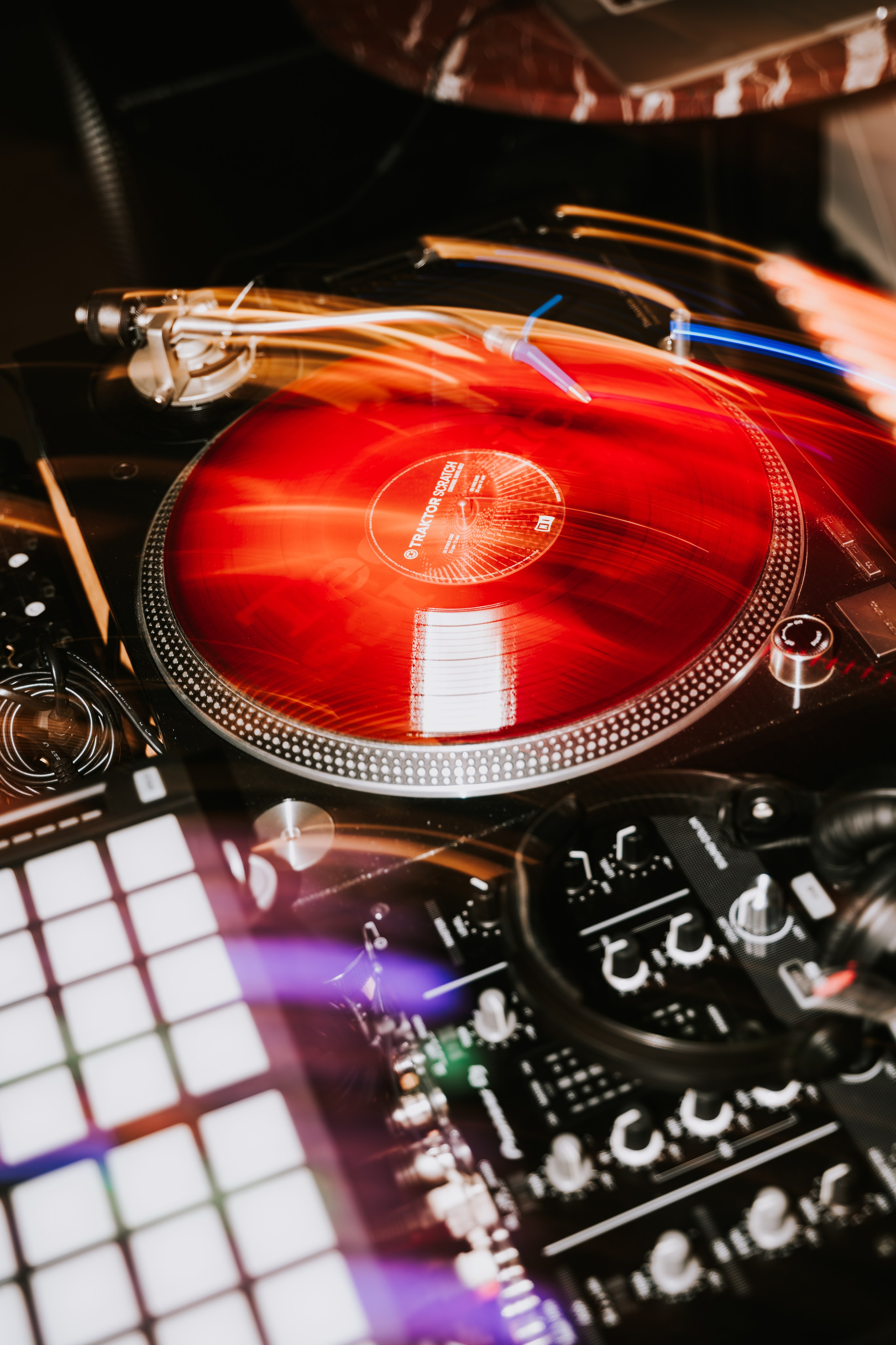 Индивидуальная съёмка для диджеев на мероприятии. Фотограф/видеограф Богдан Голованов