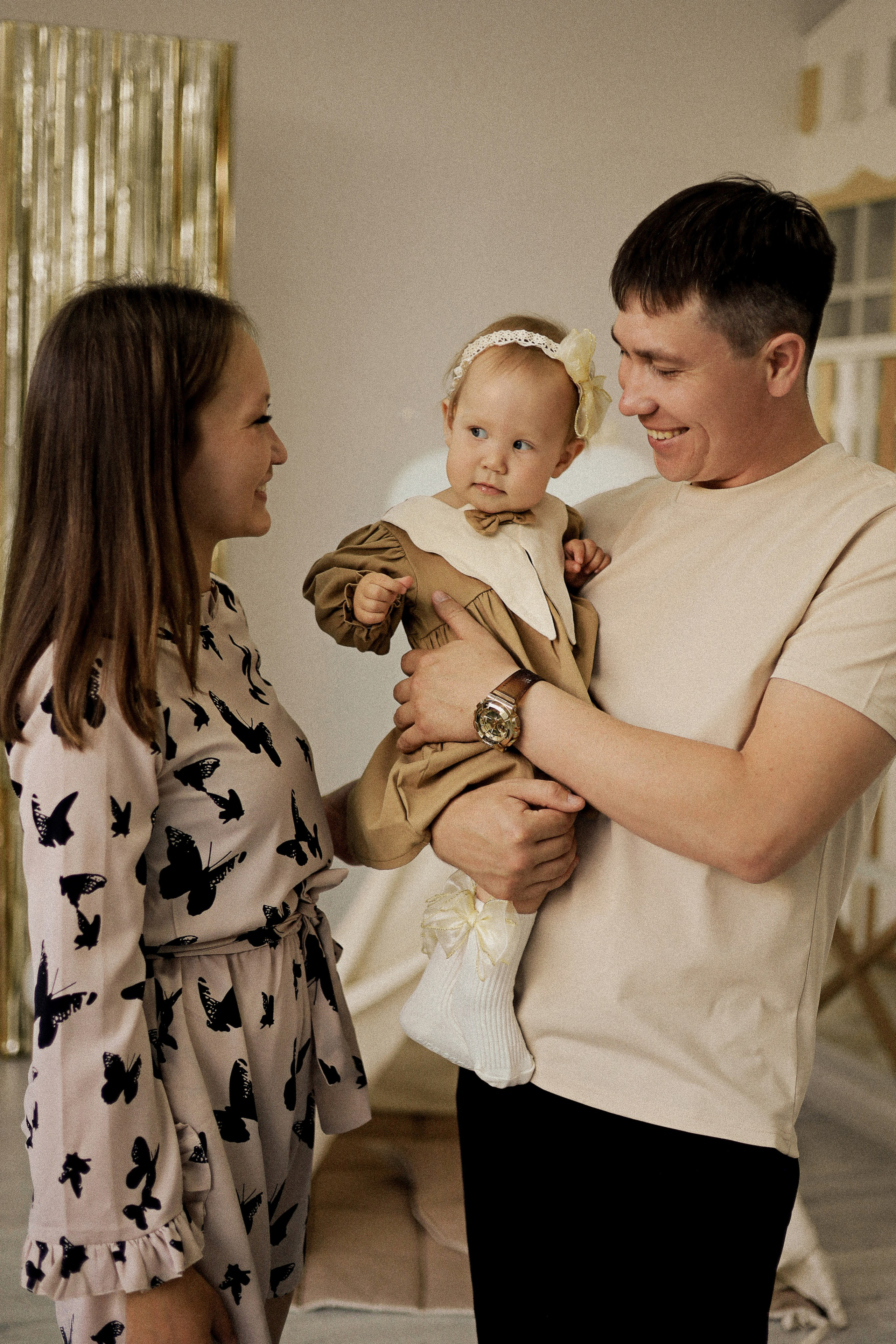 Вика ♡ Леша ♡ Сонечка. Фотограф в г. Чита