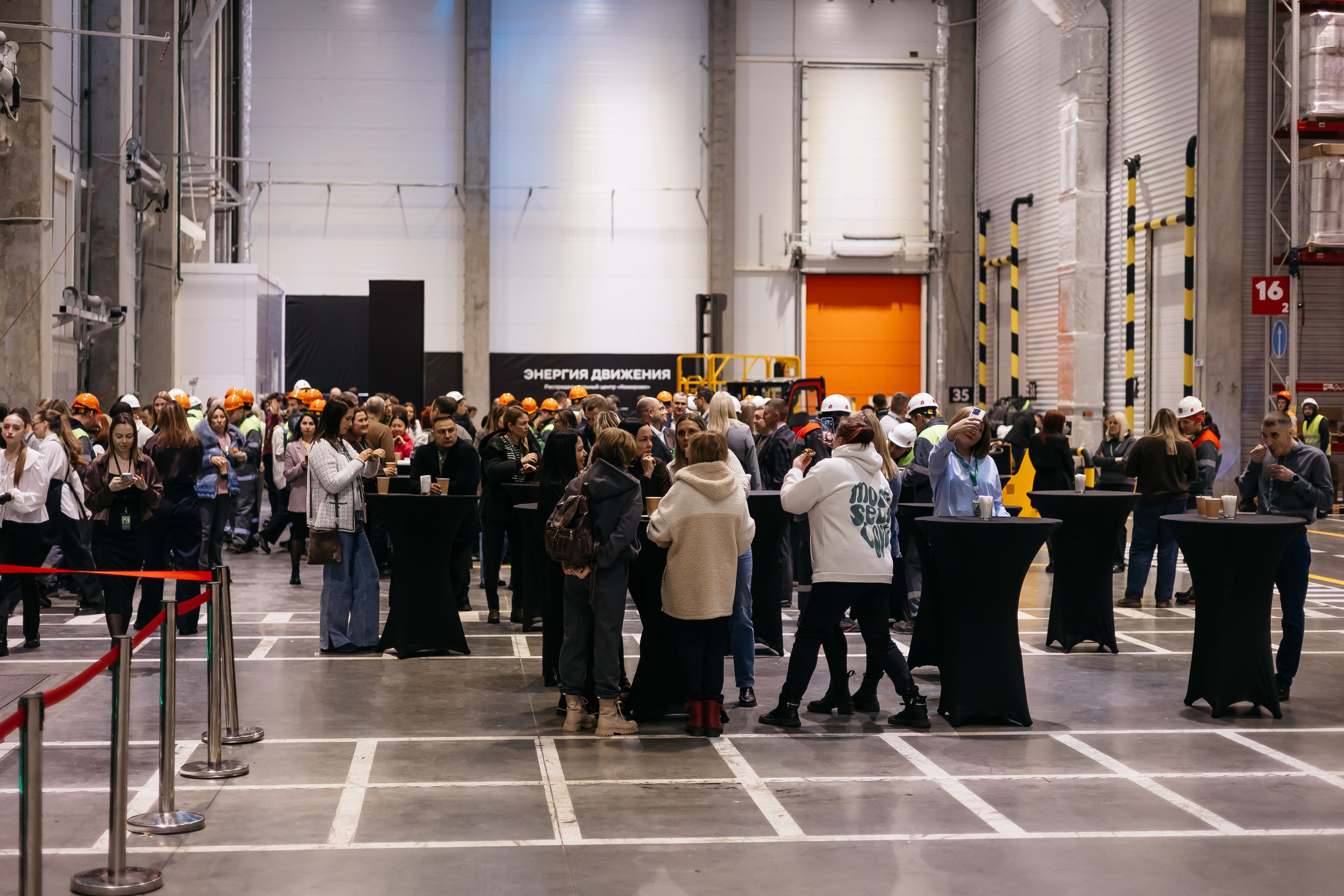 Открытие распределительного центра «Пятёрочки» и «Чижик» в городе Кемерово. Фотограф Кемерово | Сергей