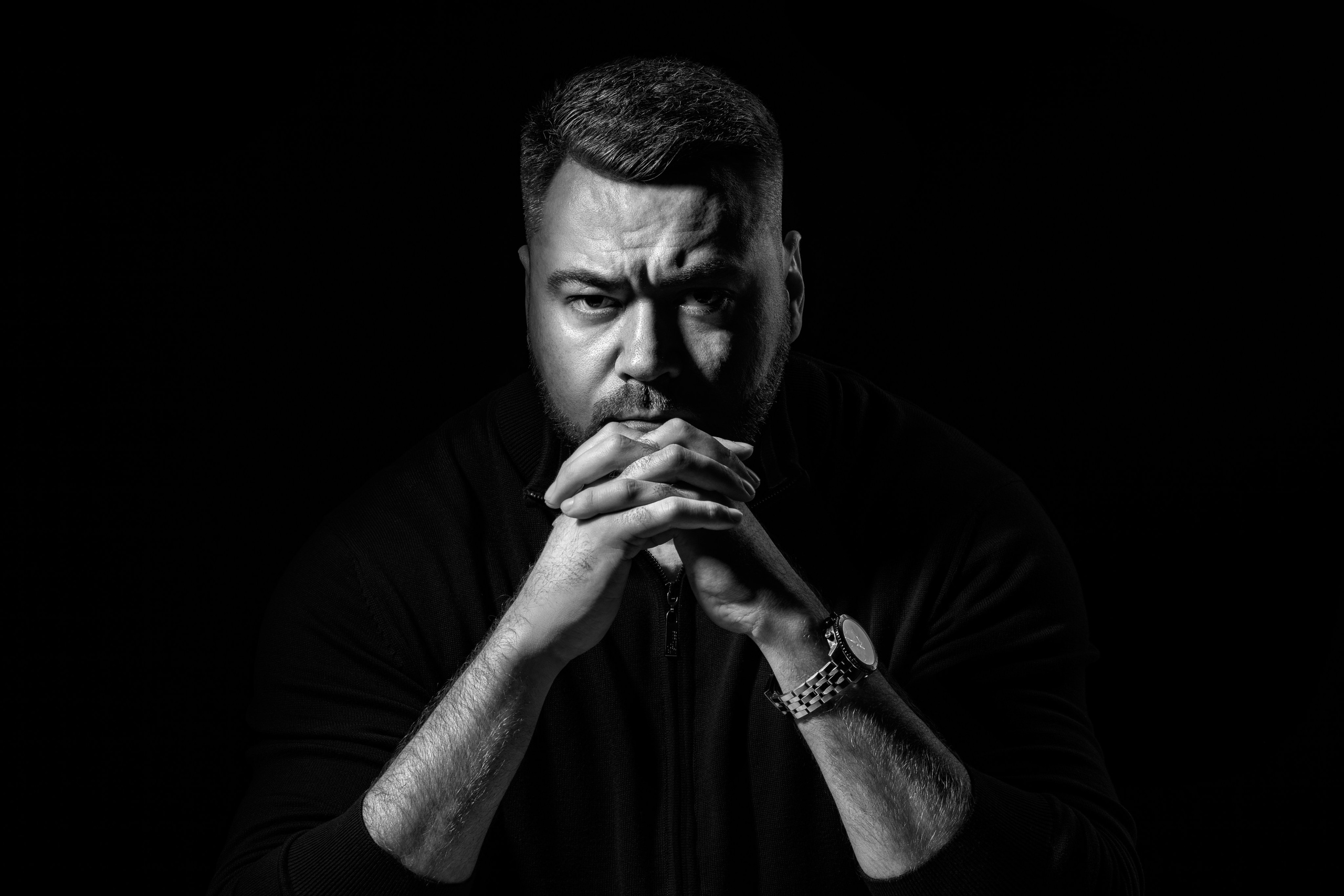 Брутальный мужской портрет