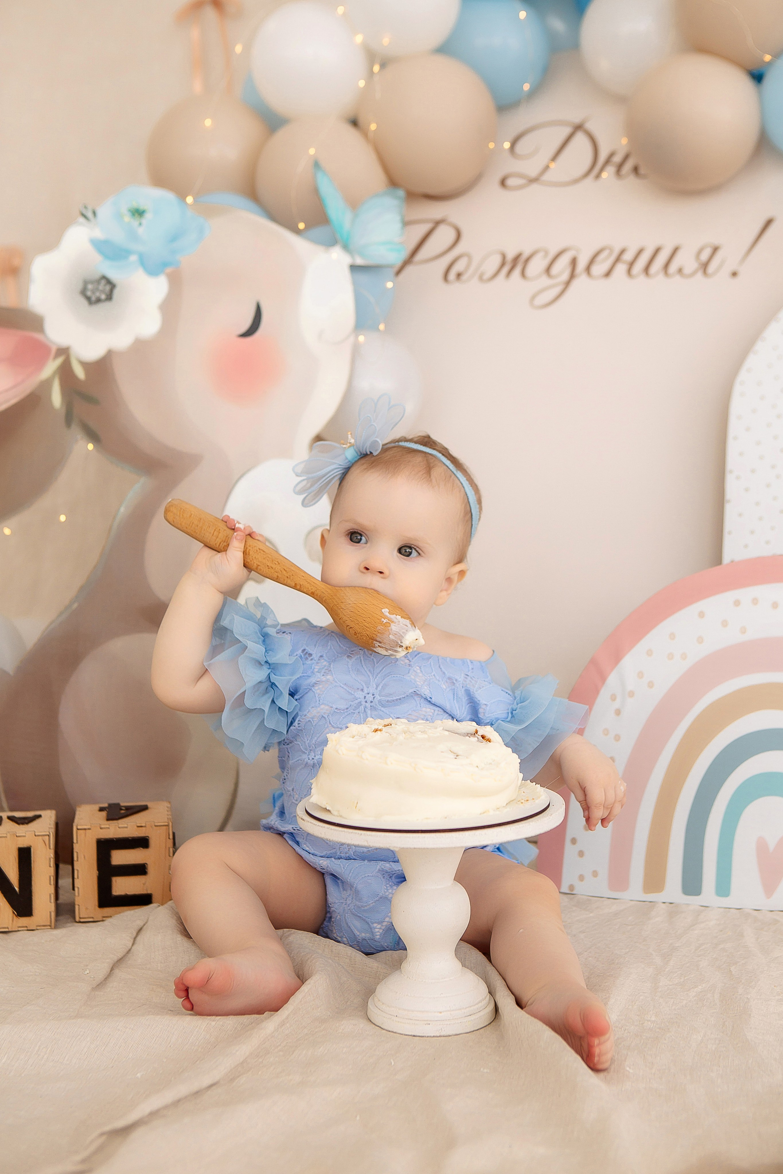 Крушение тортика. Семейный детский фотограф. Фотосессия в Минске