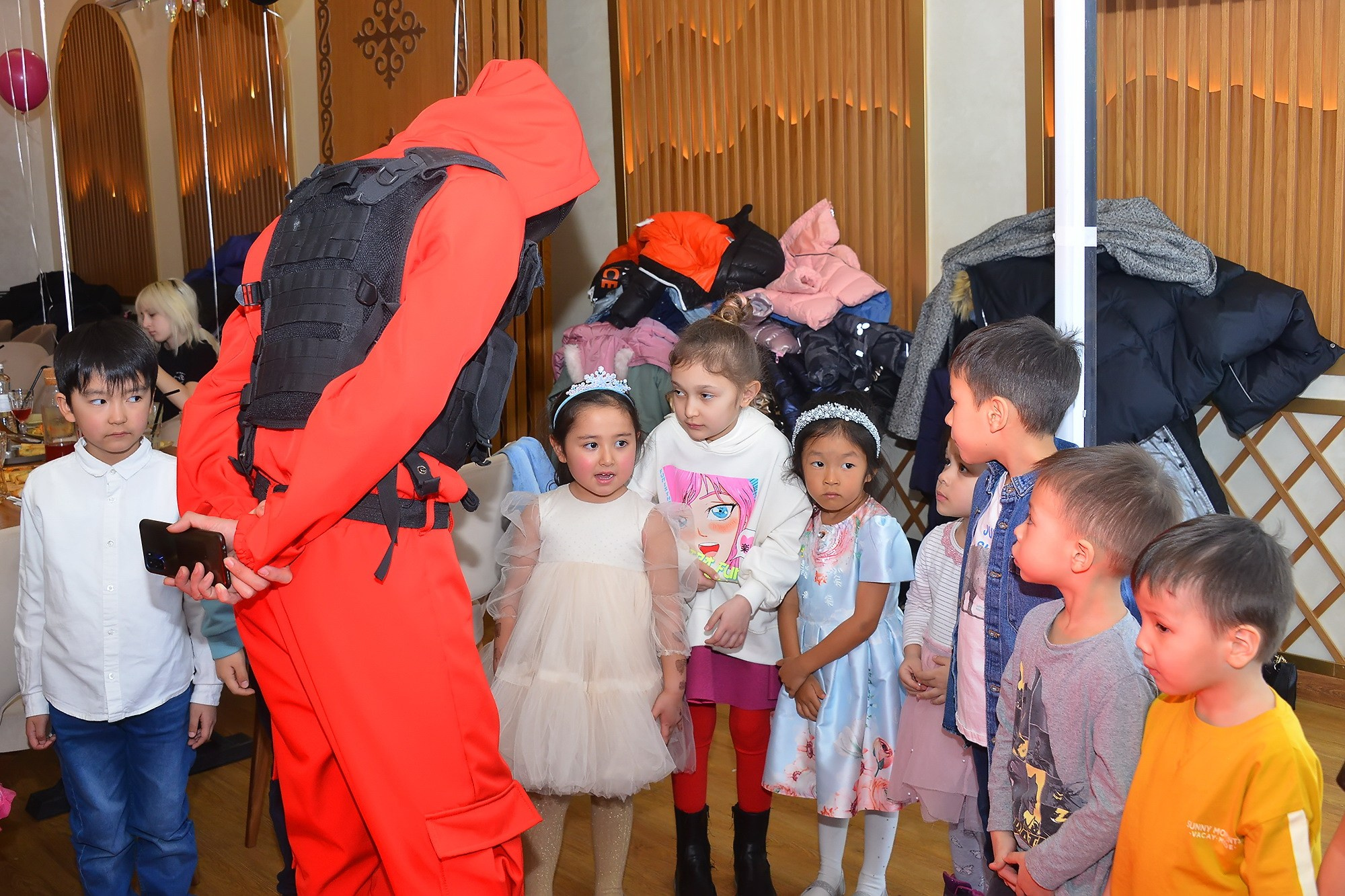 Дети-2 (Оливия-5 лет). Фотосъёмка. Фотограф Сергей Авдеев-семейный и детский фотограф в Алматы