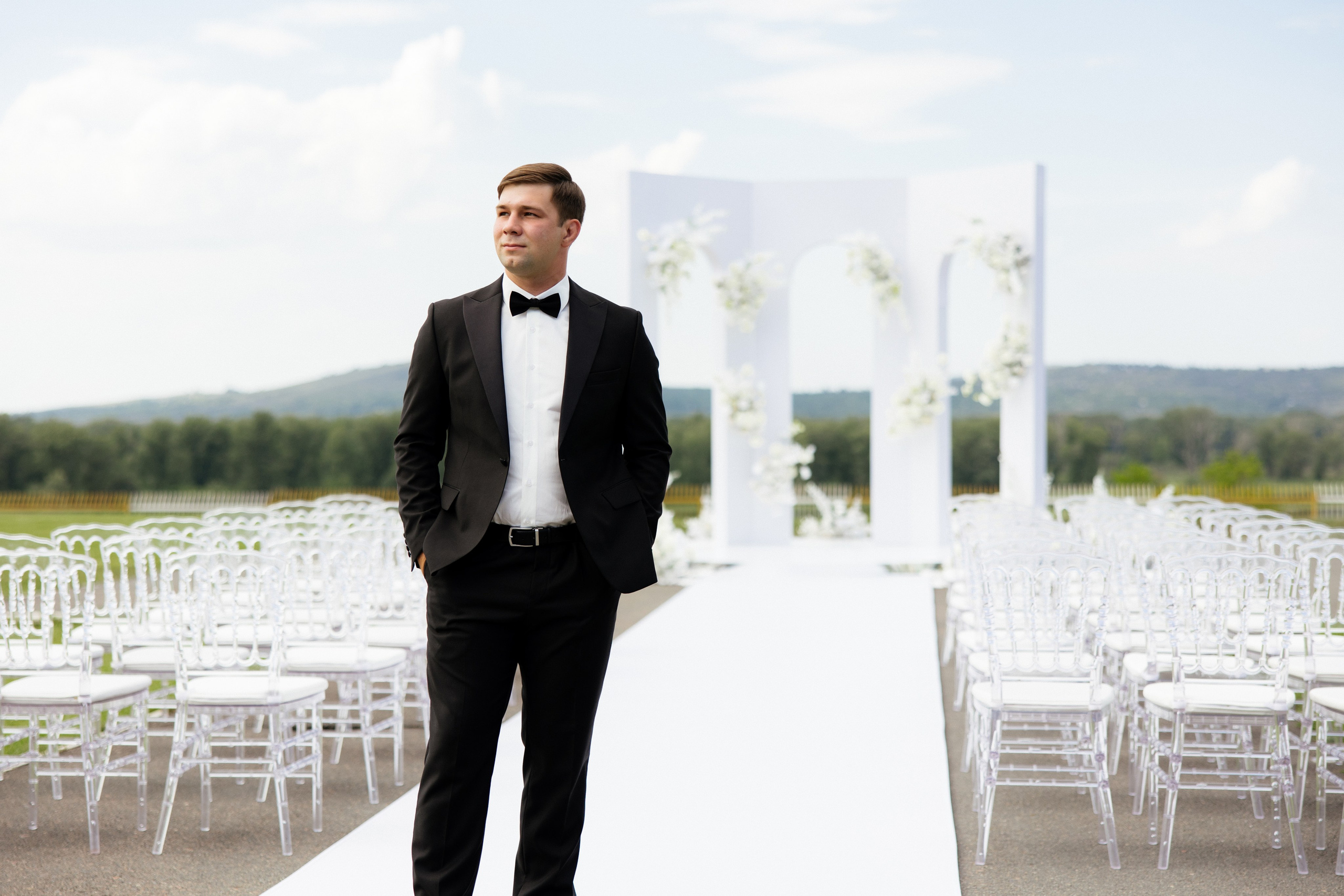 Красивая свадьба в классическом стиле. Организатор Романова Любовь