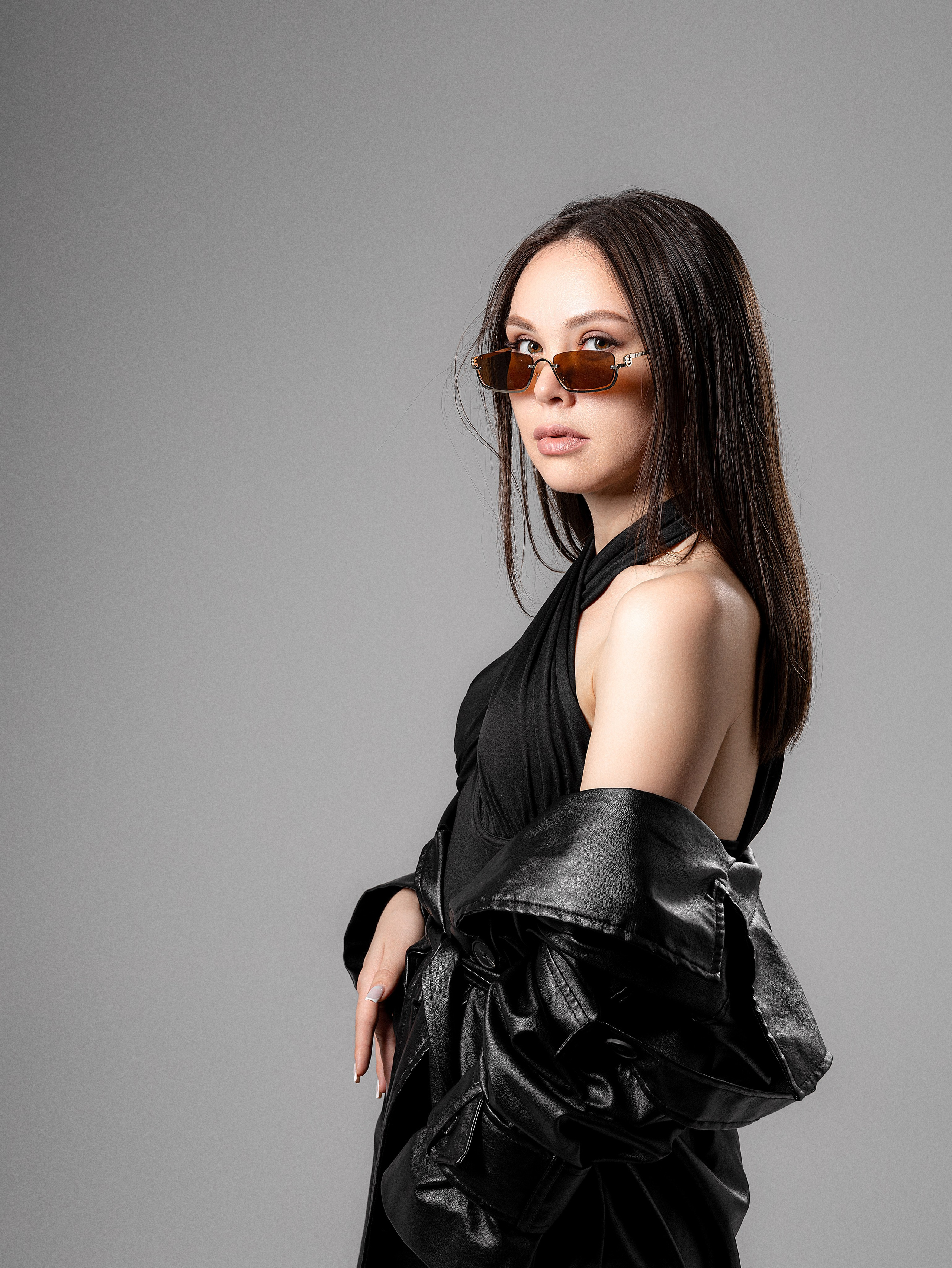 Александра. Главная