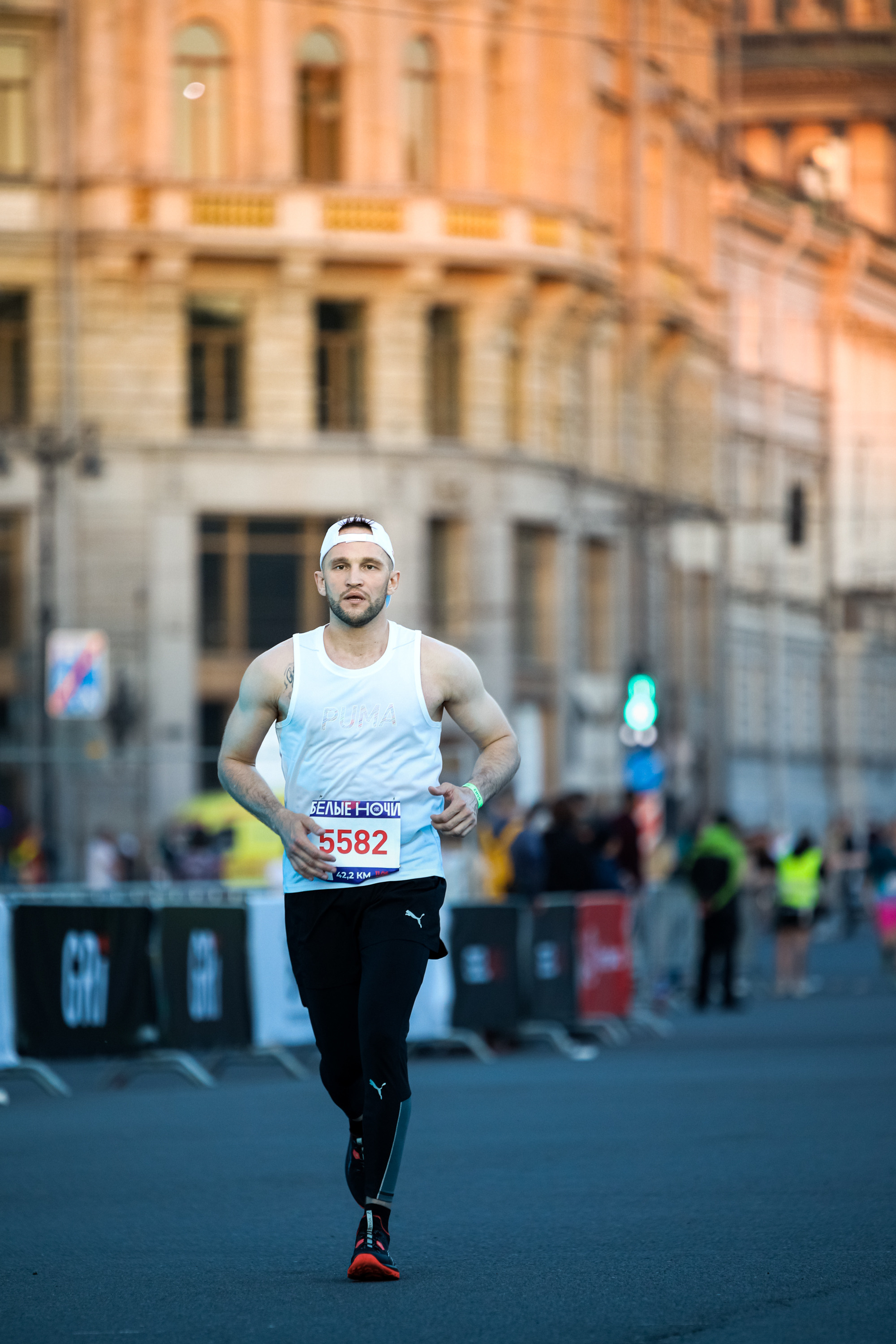 Фотоотчет Марафона «Белые Ночи» – спортивная съемка и репортаж. Репортажный фотограф Москва Сергей Мирошников