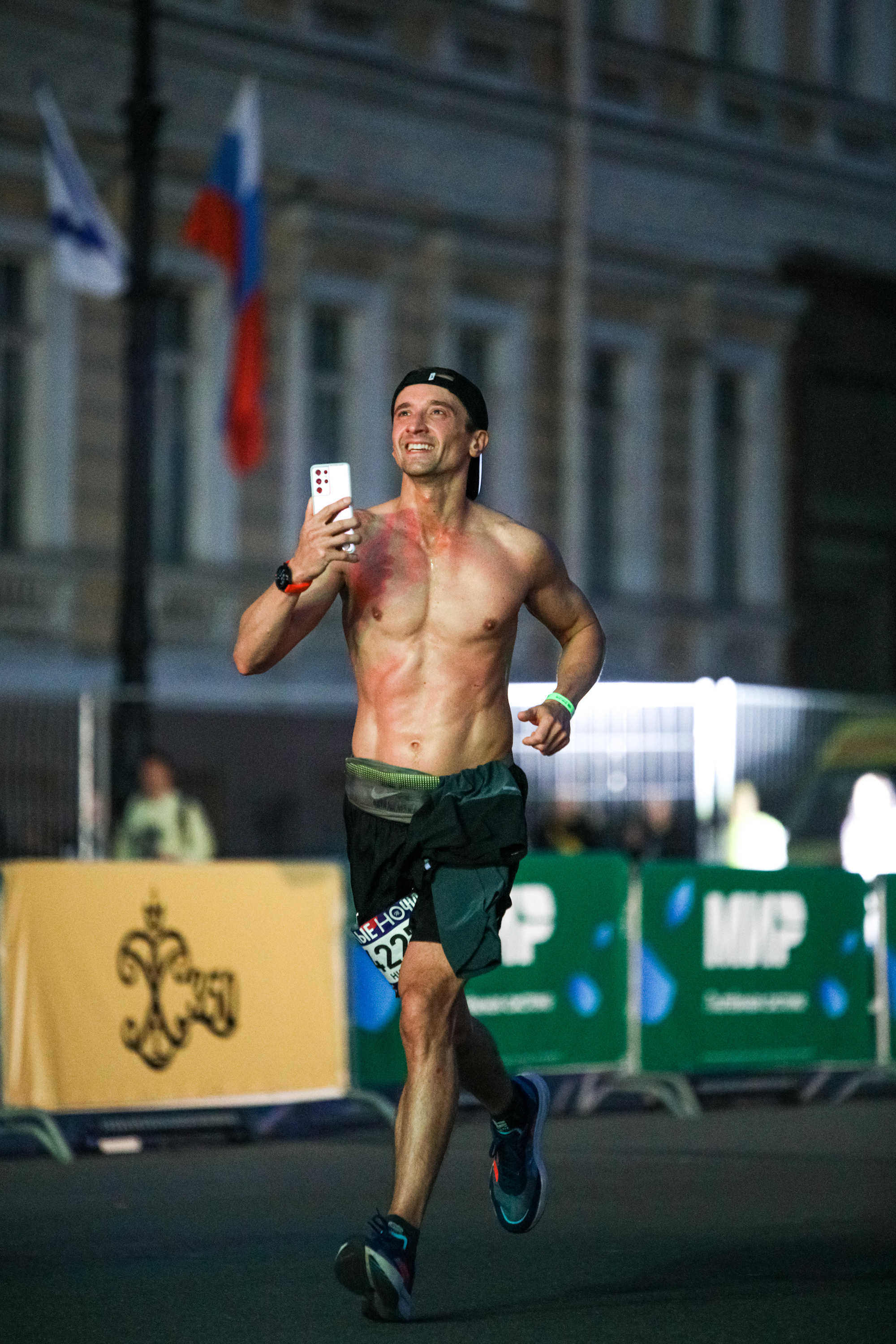 Фотоотчет Марафона «Белые Ночи» – спортивная съемка и репортаж. Репортажный фотограф Москва Сергей Мирошников