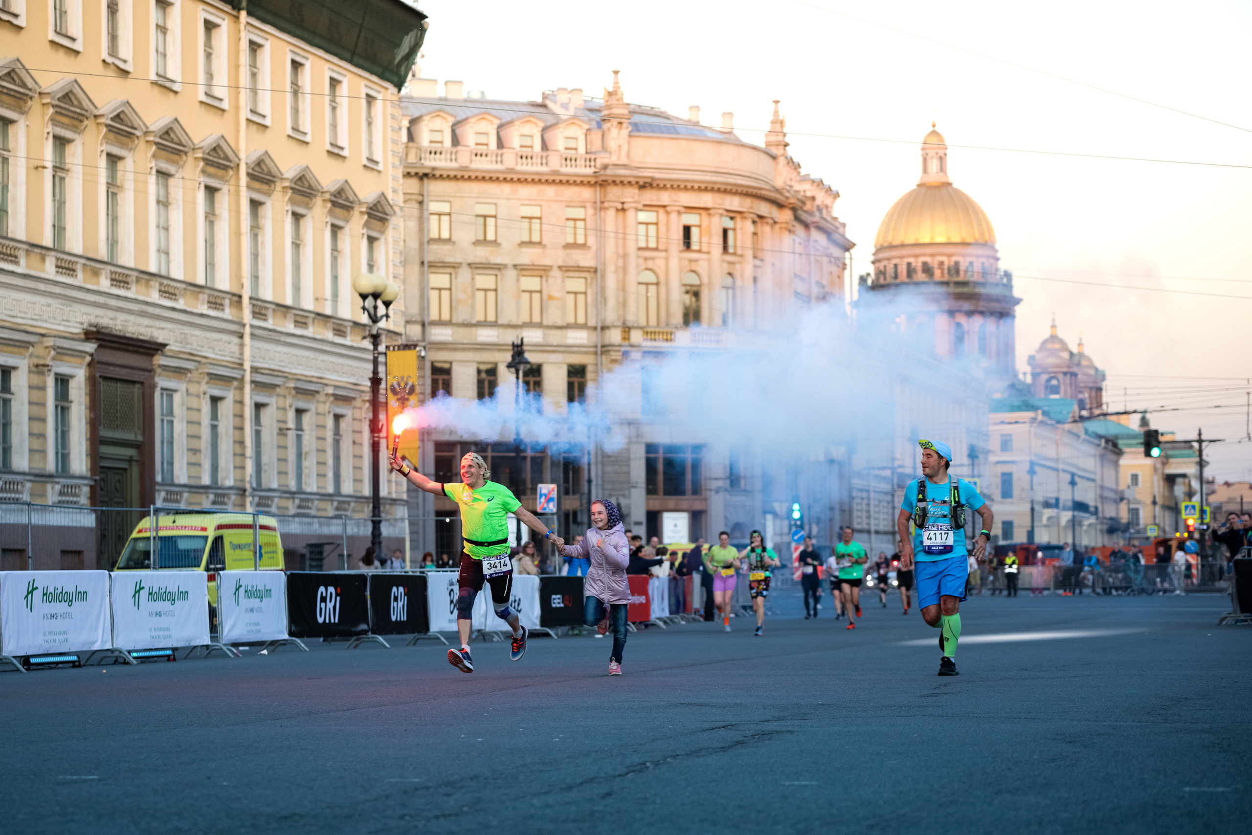 Фотоотчет Марафона «Белые Ночи» – спортивная съемка и репортаж. Репортажный фотограф Москва Сергей Мирошников