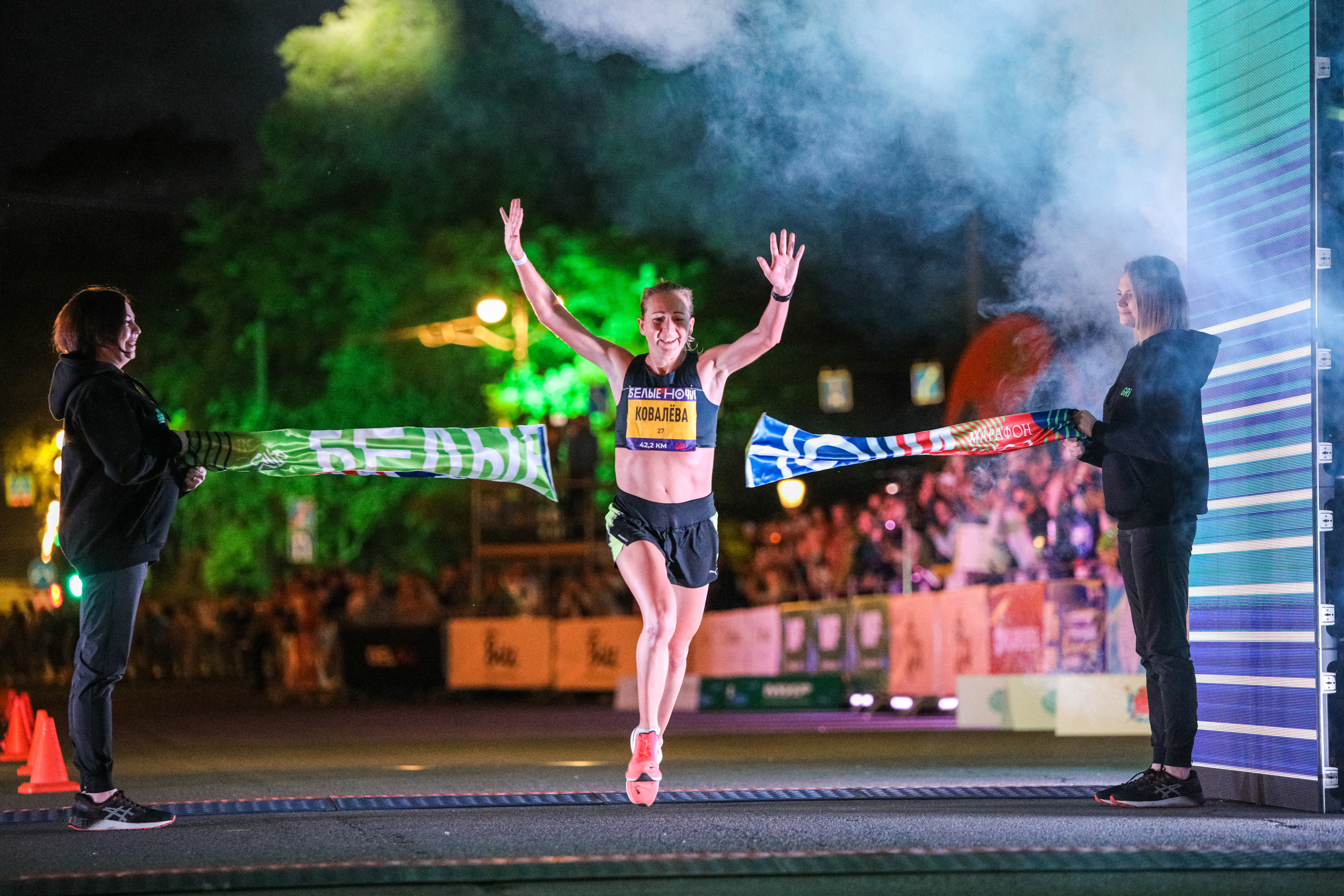 Фотоотчет Марафона «Белые Ночи» – спортивная съемка и репортаж. Репортажный фотограф Москва Сергей Мирошников