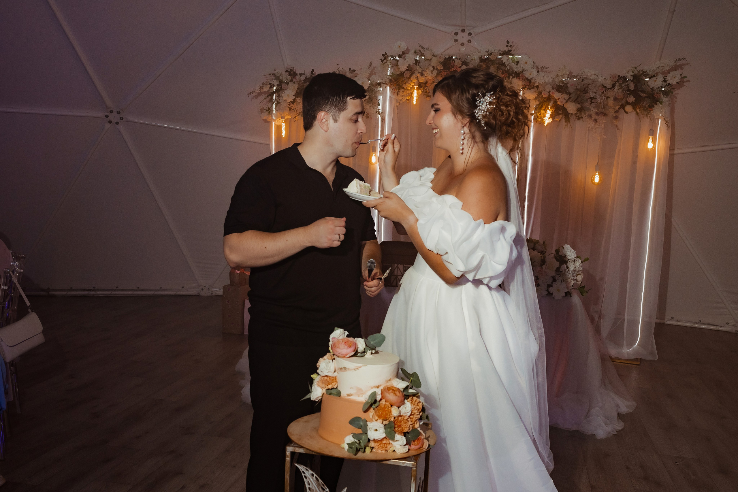 Ваня & Галя (с банкетом). ФОТОГРАФ Маргарита Сивакова | Ярославль Кострома Москва