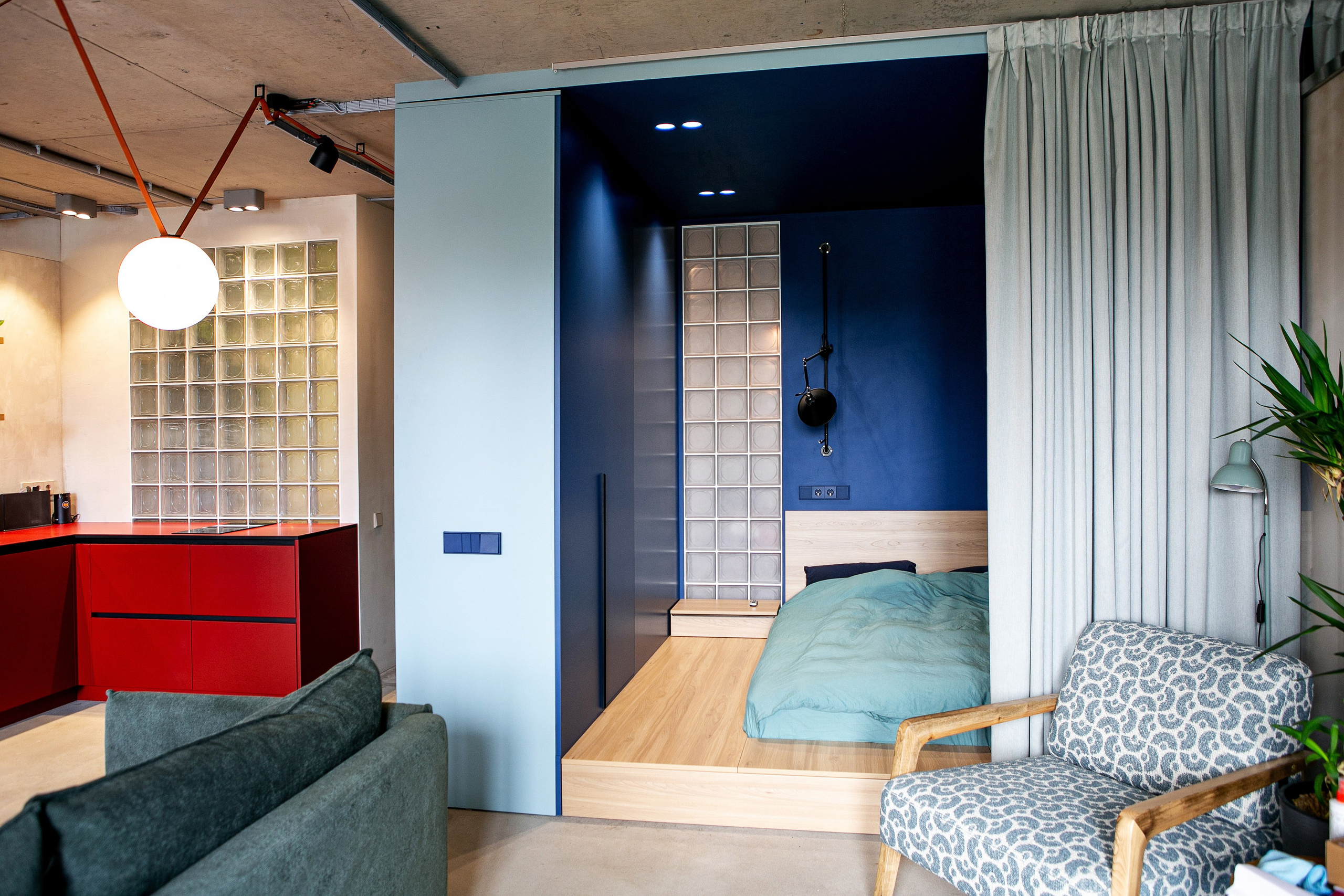 Интерьер ЖК Ирнест. Контент фотограф, съемка для маркетплейсов, фуд съемка и репортажи в Новосибирске Ралия Галеева