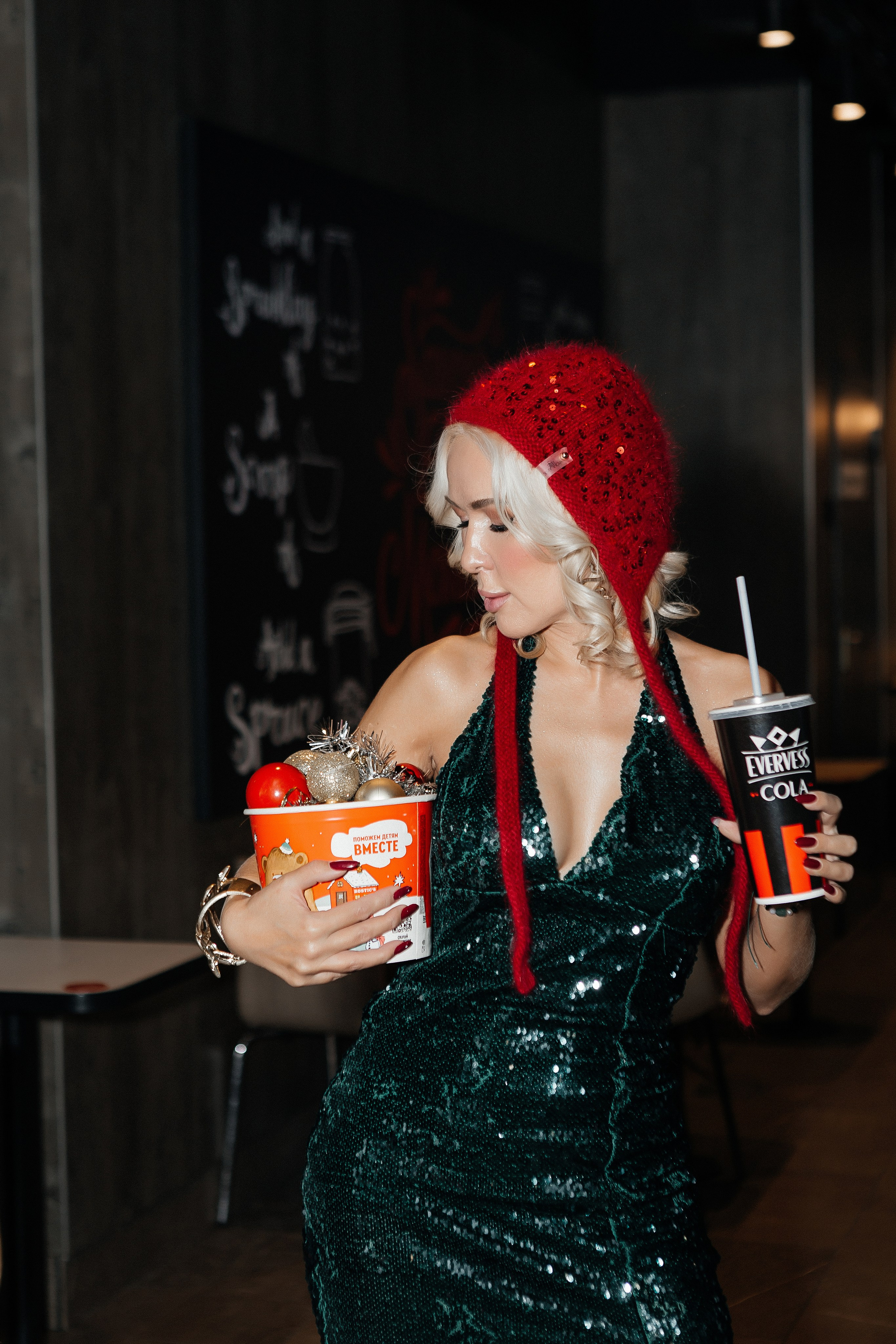 НГ в Ростикс. Контент фотограф, съемка для маркетплейсов, фуд съемка и репортажи в Новосибирске Ралия Галеева