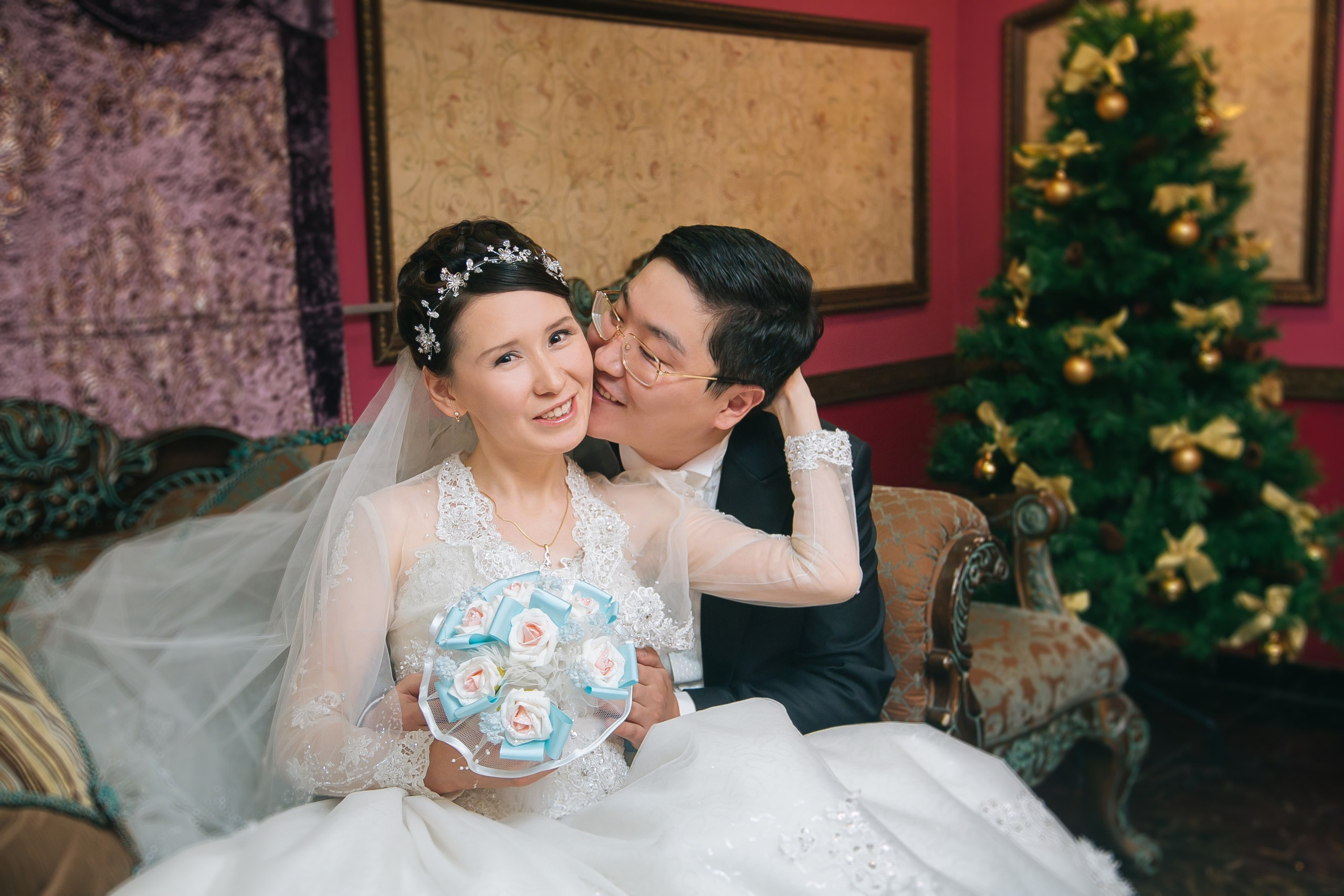 Зимнее свадебное фото. Фотограф Надежда Куин, Якутск