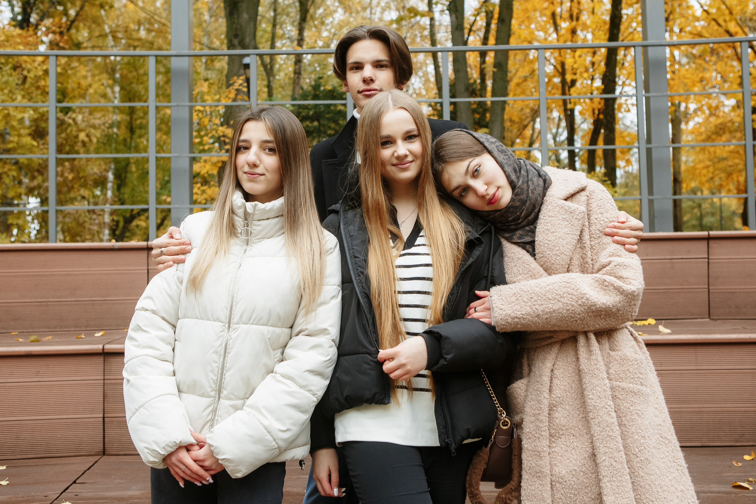 Осень Гимназия 12 11 В 2023 г. Свадебный и портретный Фотограф в Липецке Дмитрий Котюков