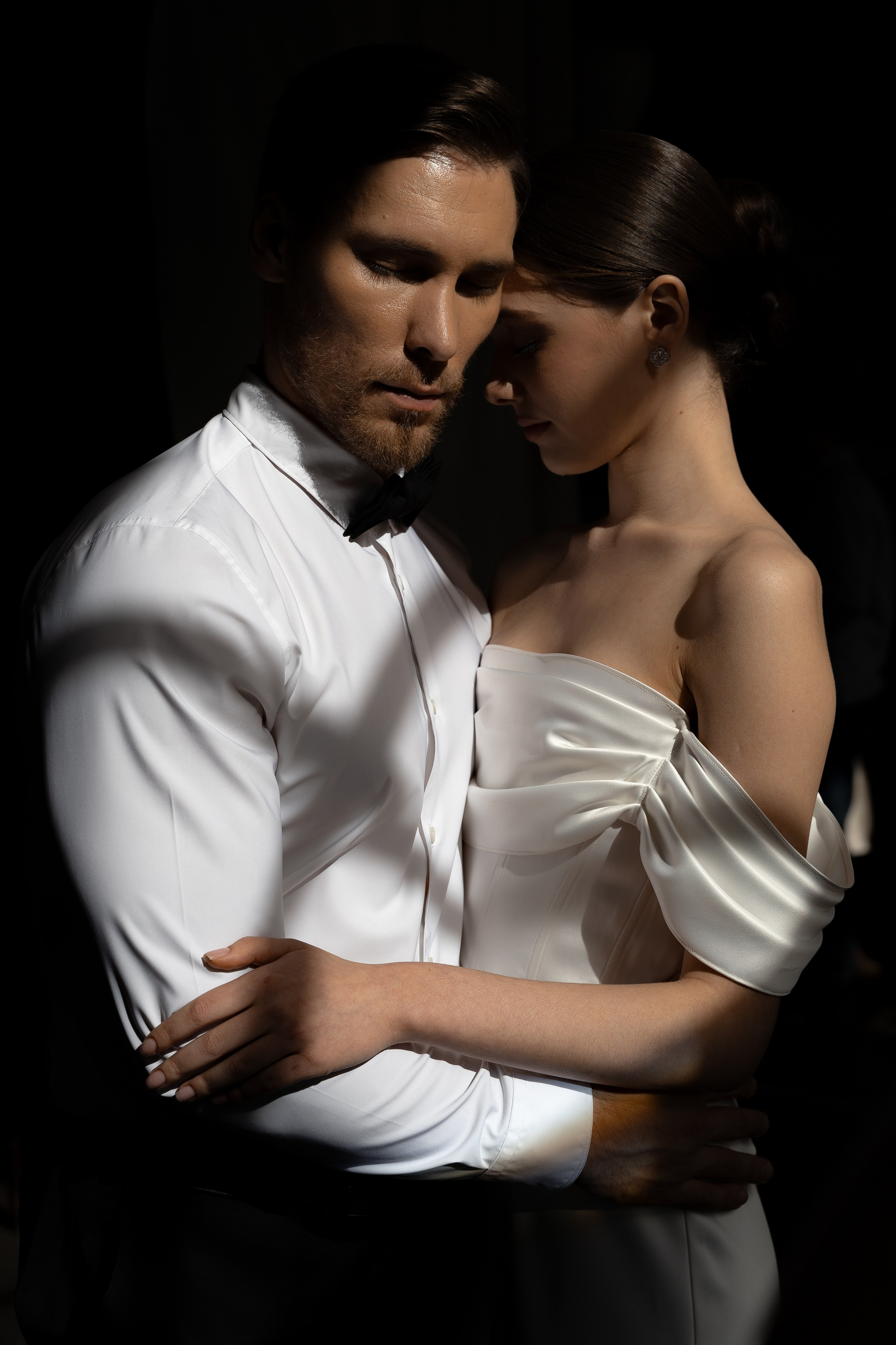 Камерная свадьба в ресторане Stroganoff. Свадебный фотограф Дмитрий Родионов — Санкт-Петербург и Ленинградская область