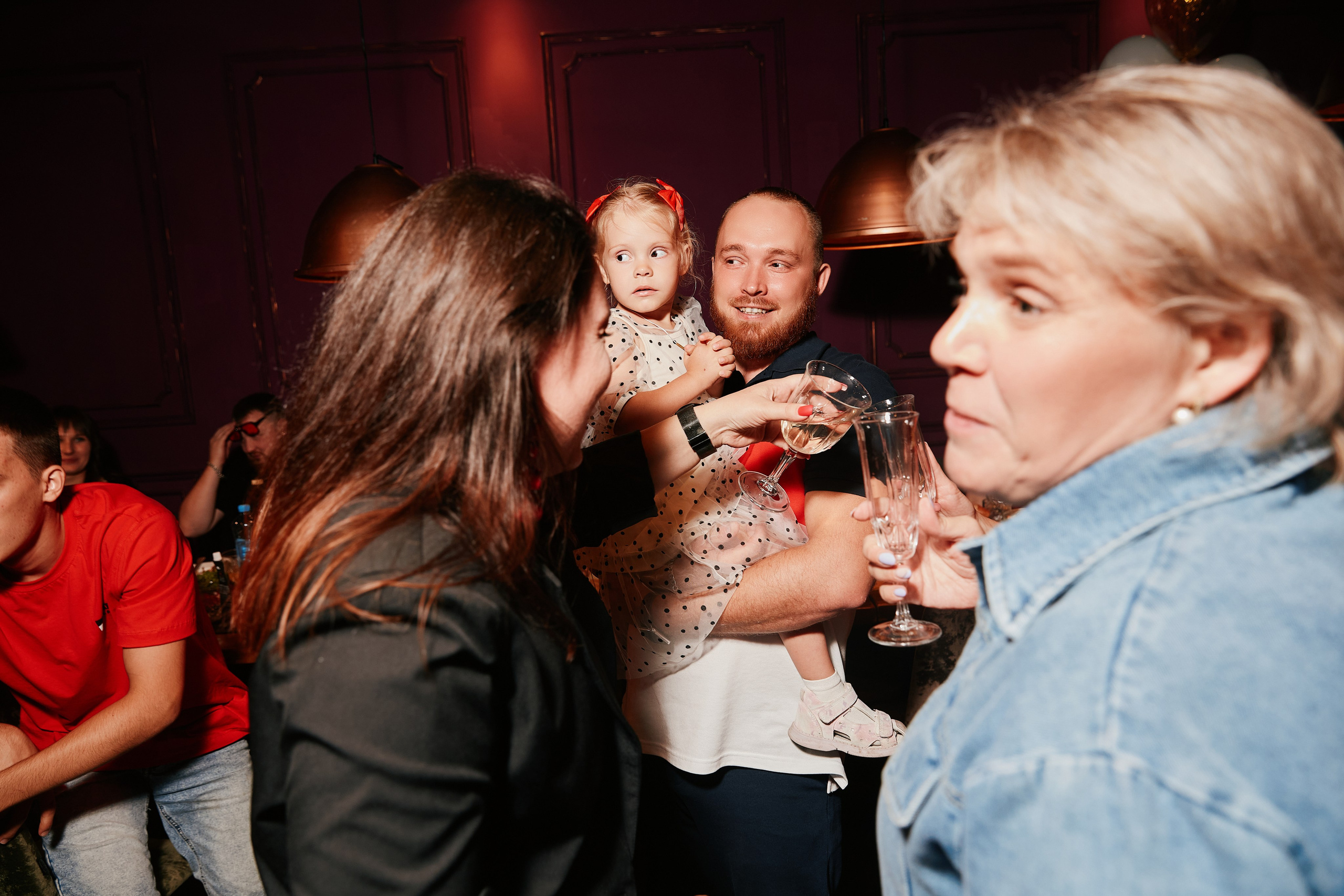 HOLIDAY IN AVRORA ROOM 22.08. Свадебный репортажный фотограф краснодар максим дремов дрёмов фотосессия студия цена