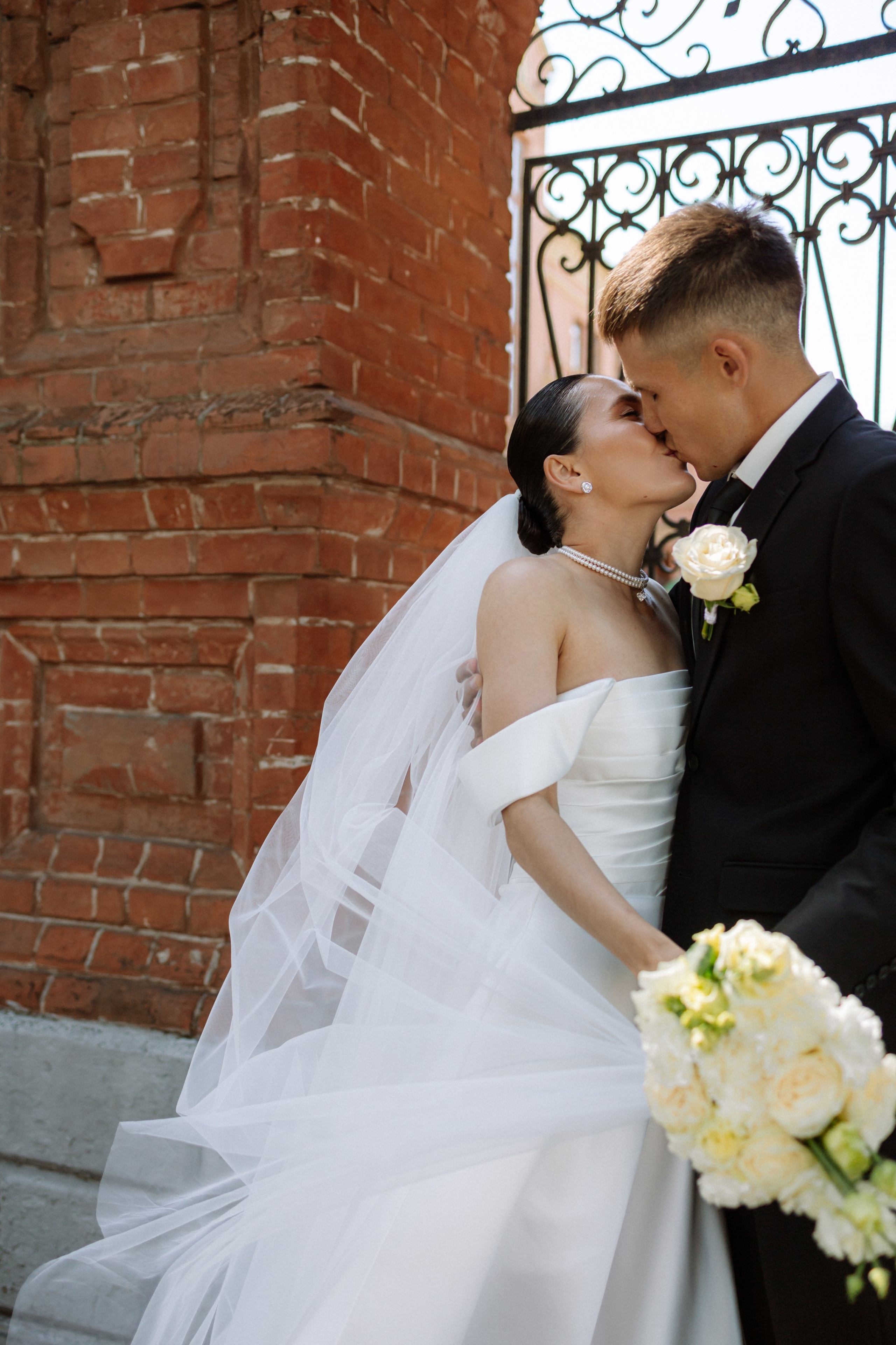 Прогулка 18.08.2025. Фотограф Уфа Башкирия Мухаметянова Алина. Свадебный семейный портретный