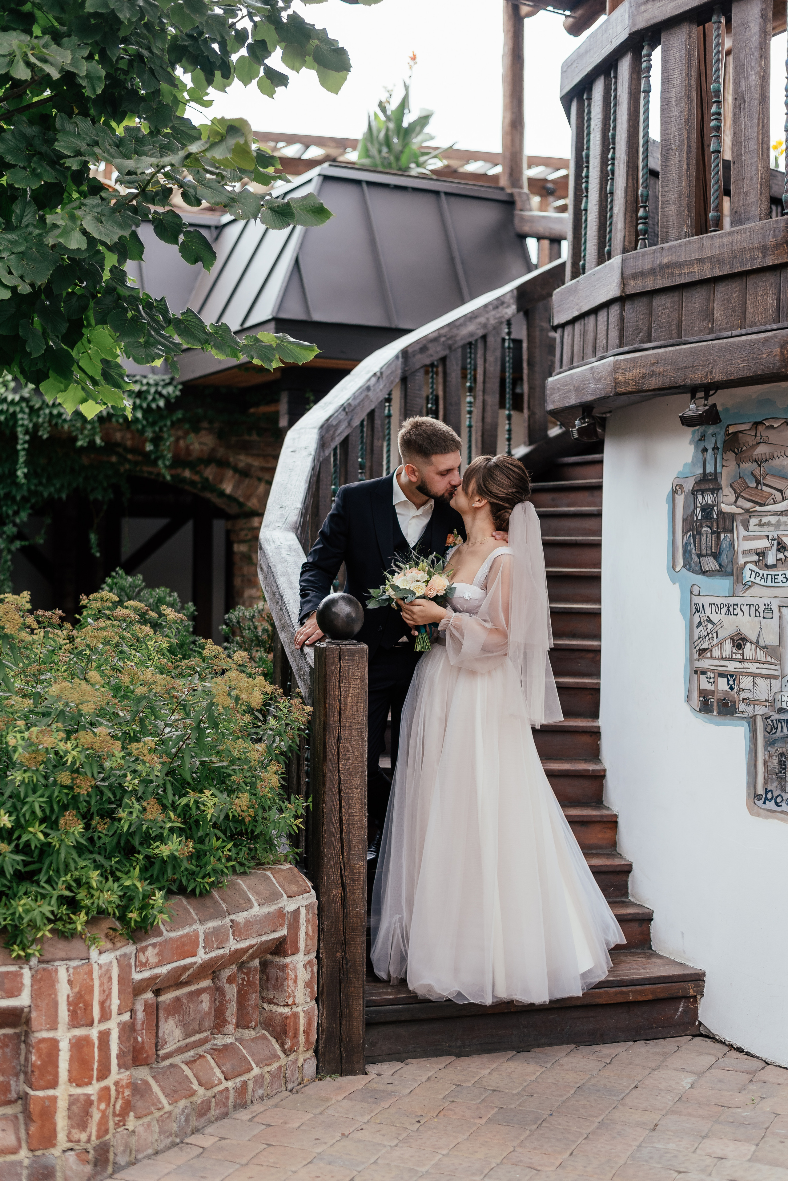 Развлекательный комплекс «Старый город». Свадебный фотограф в Ростове Александра Груздева