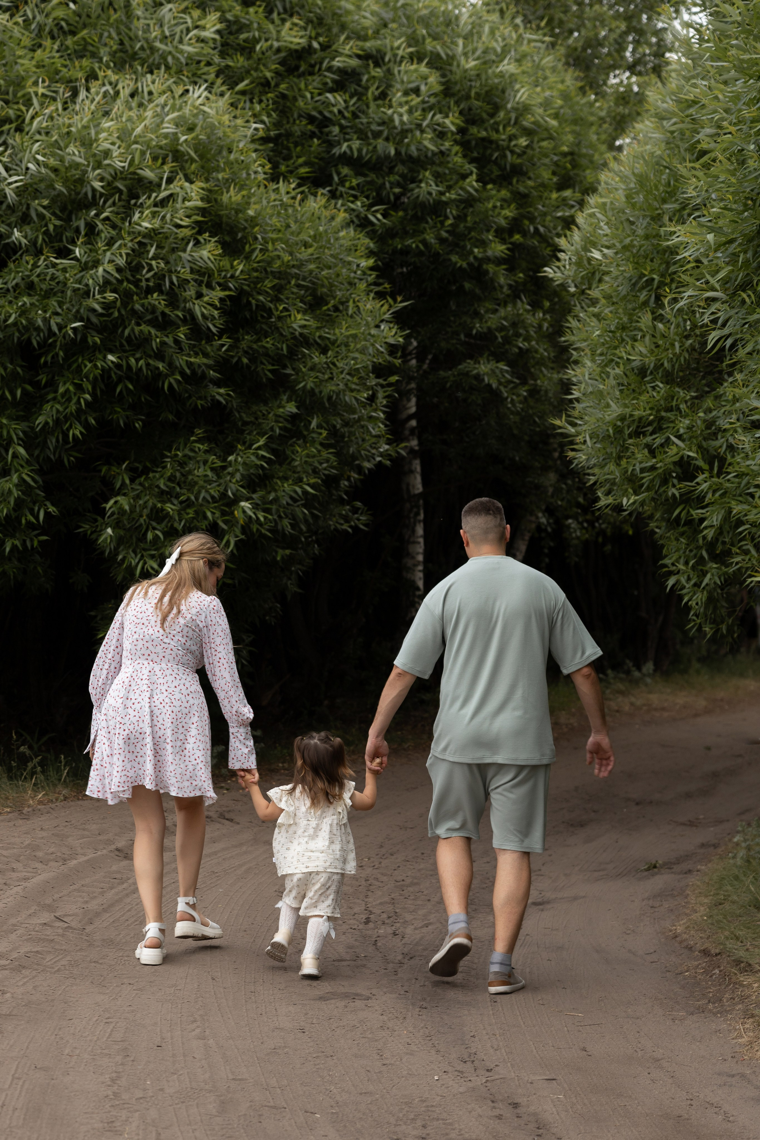 Денис, Наталья и София. Семейный и свадебный фотограф в Челябинске Мария Леонтьева
