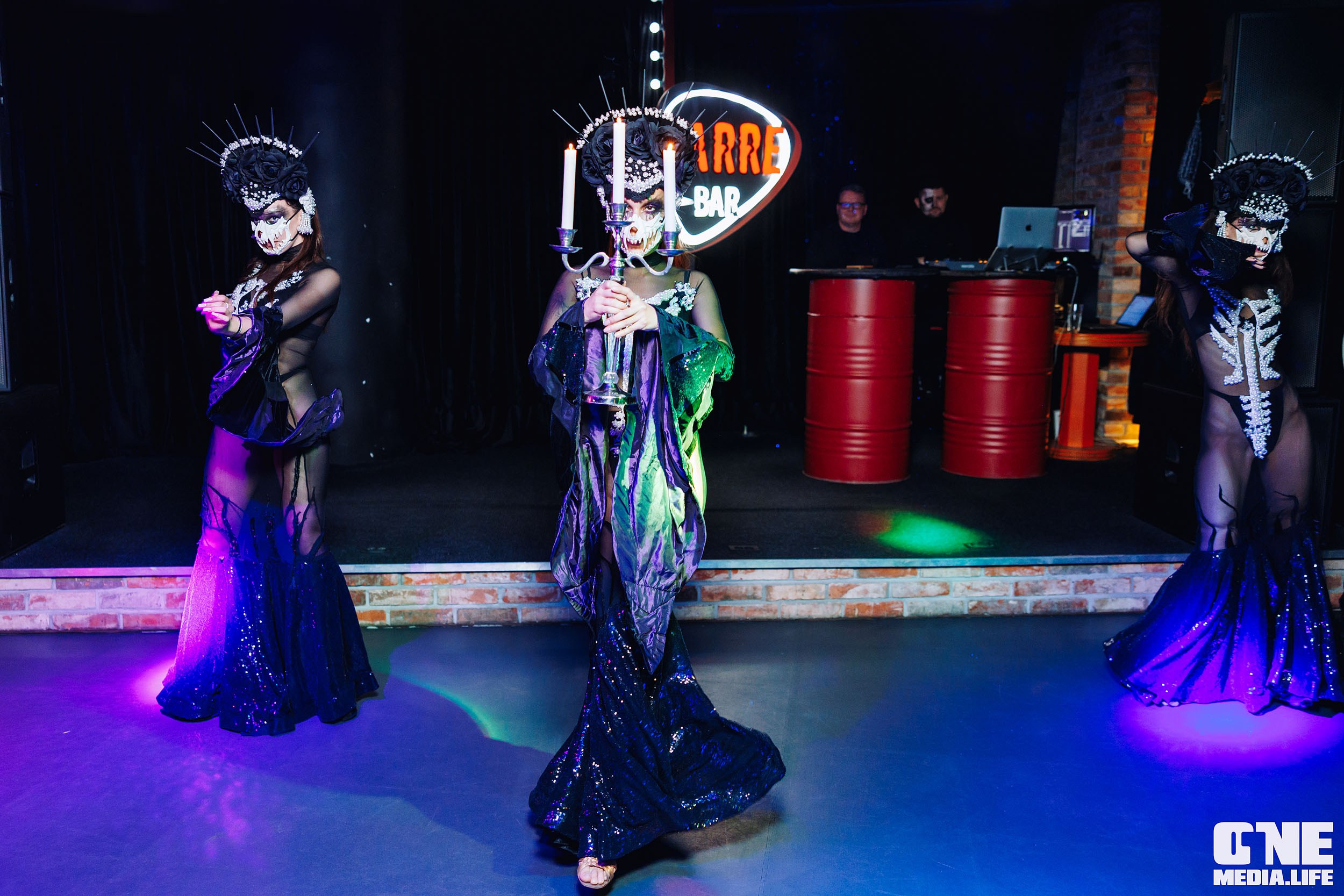 Фоторепортаж из бара Баррэ. One Media Life: фоторепортажи, фотоотчеты с мероприятий и заведений