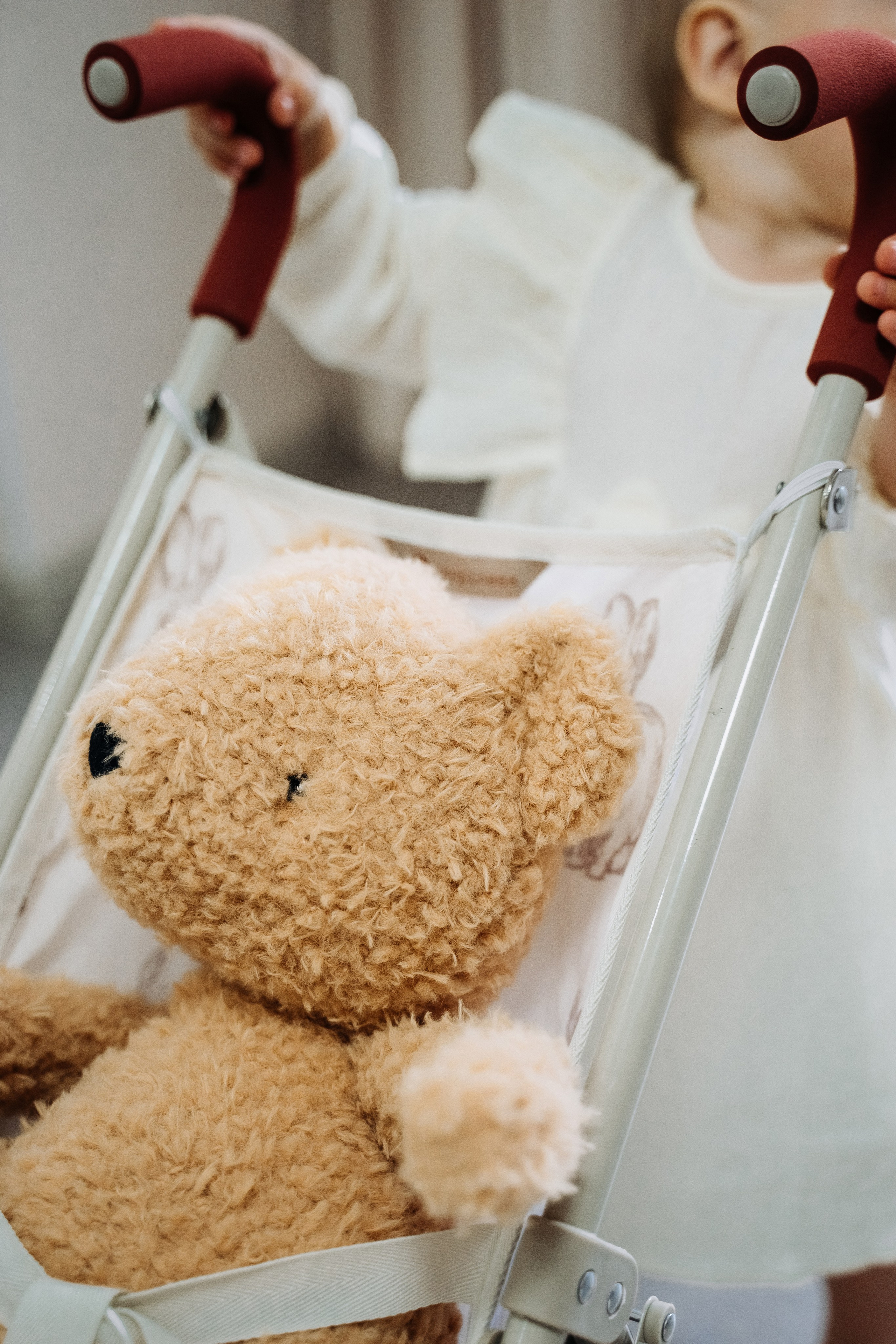 Мне годик. Моменты и истории о вас настоящих