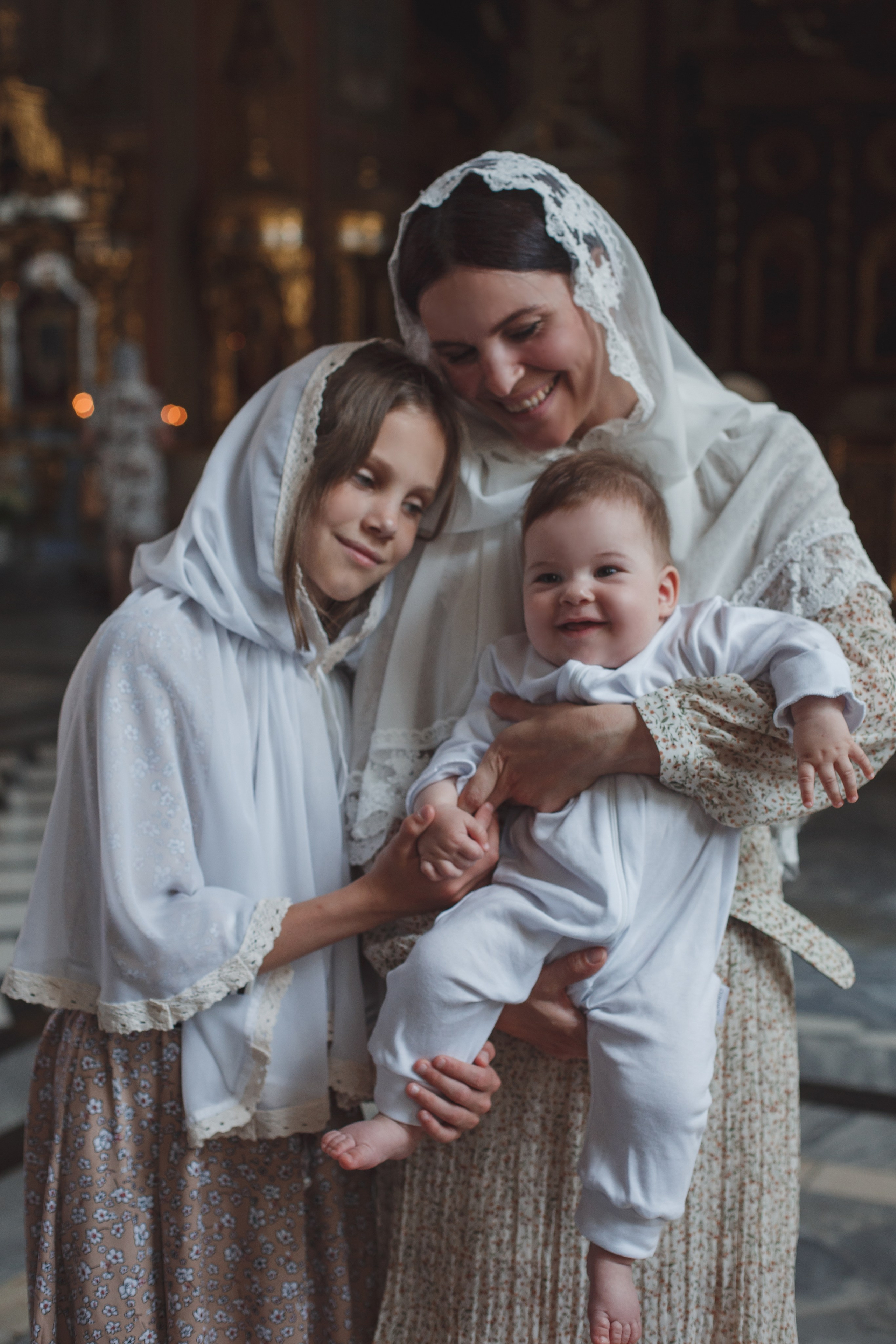 Фотосъёмка таинства крещения в Белгороде. Свадебный и контент фотограф в Белгороде Ярослав Гаврилейченко