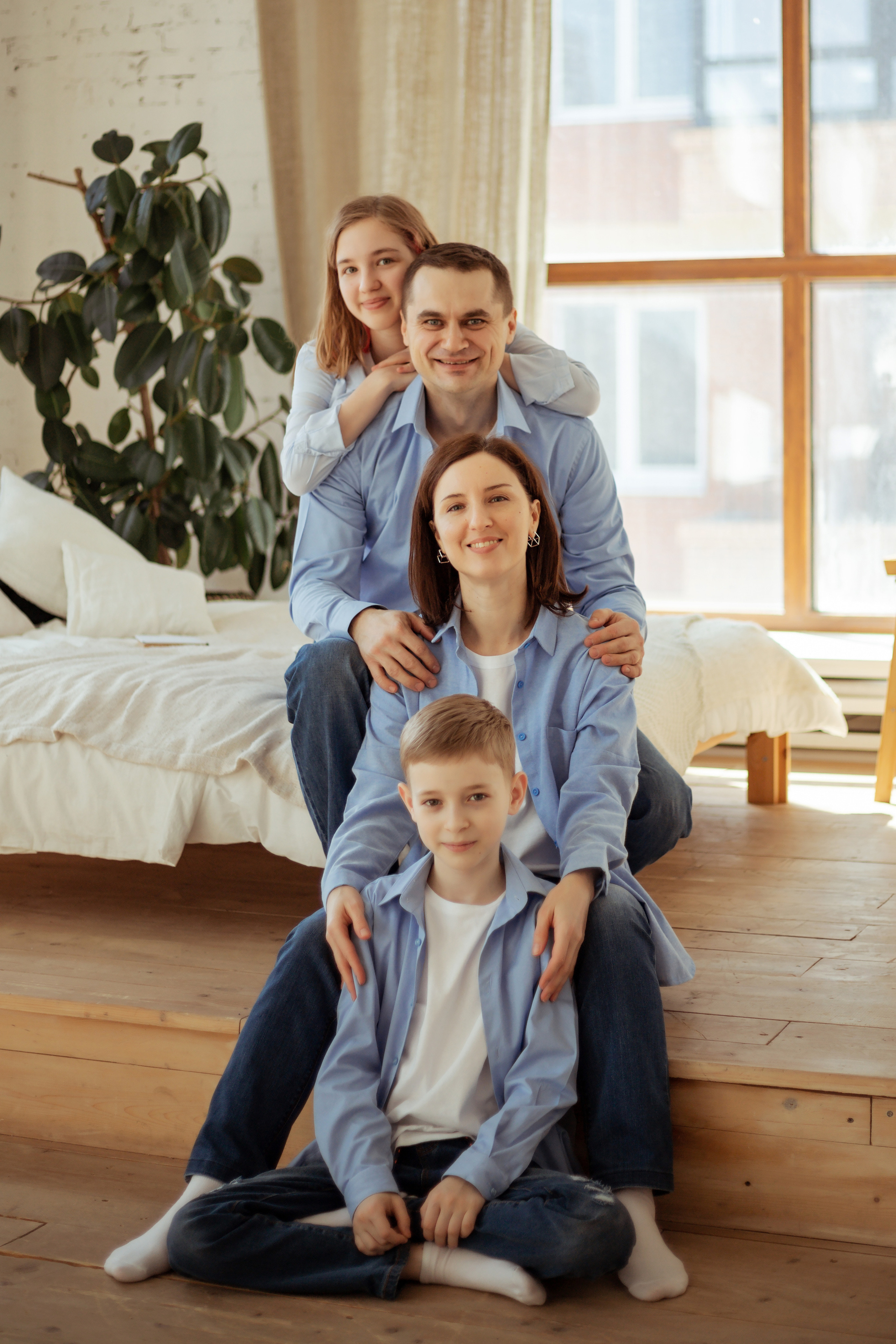 Фотосъемка семьи в студии Ростова. Фотосессии в Ростове-на-Дону. Мария Роскошная