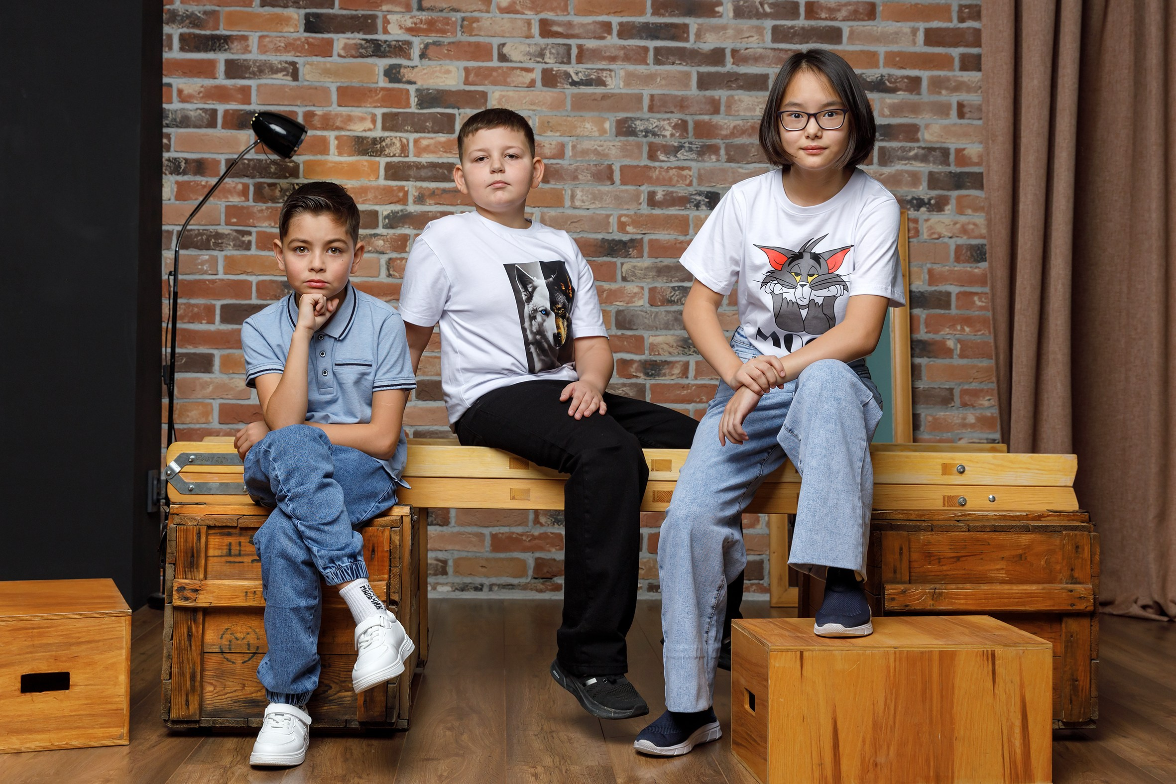 9-11 класс. Фотограф Анна Телекаева, выпускные альбомы, семейные и репортажные съемки в Омске