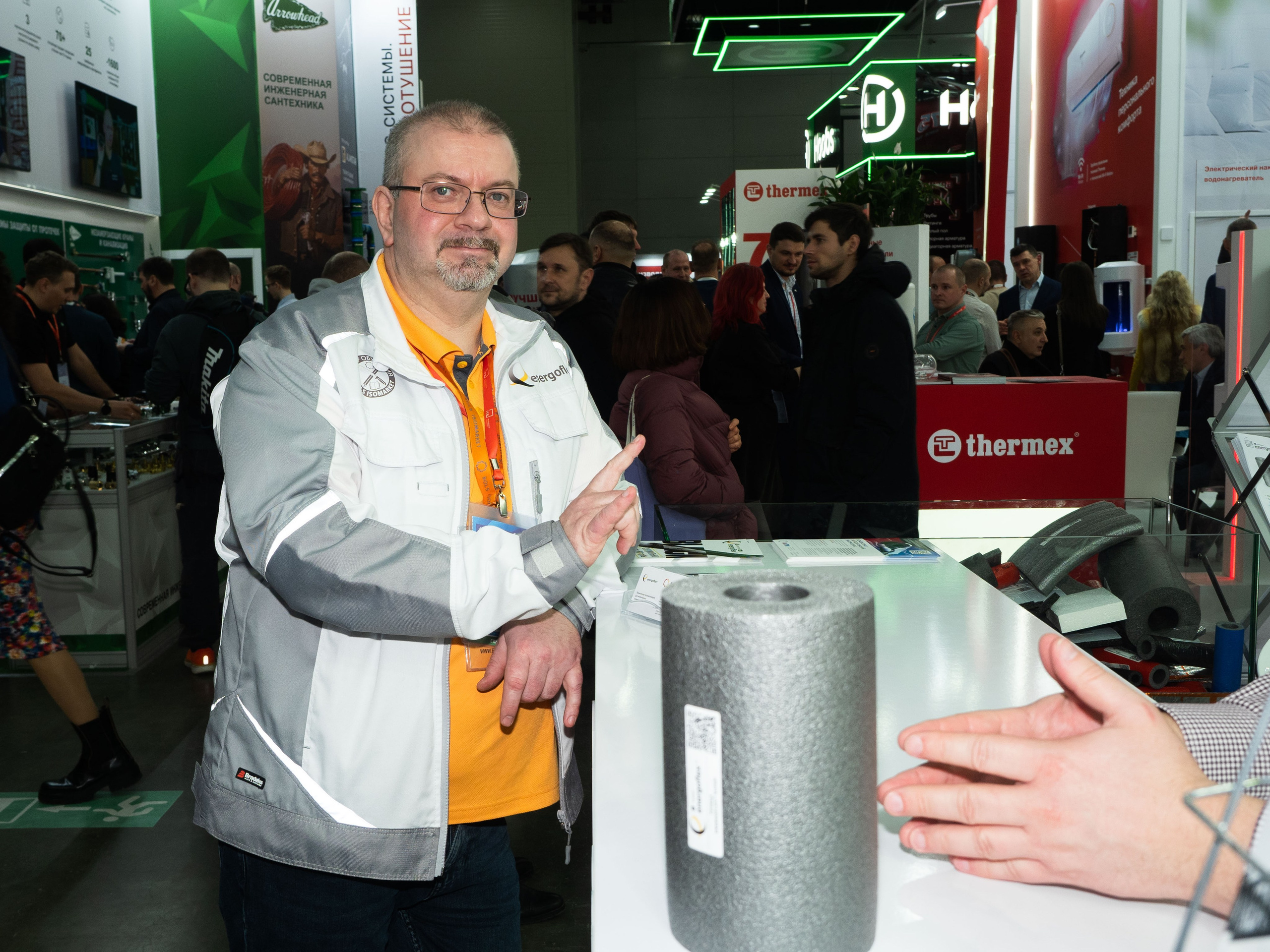 Rols Isomarket: выставка Aquatherm. Портретный и Репортажный фотограф в Москве