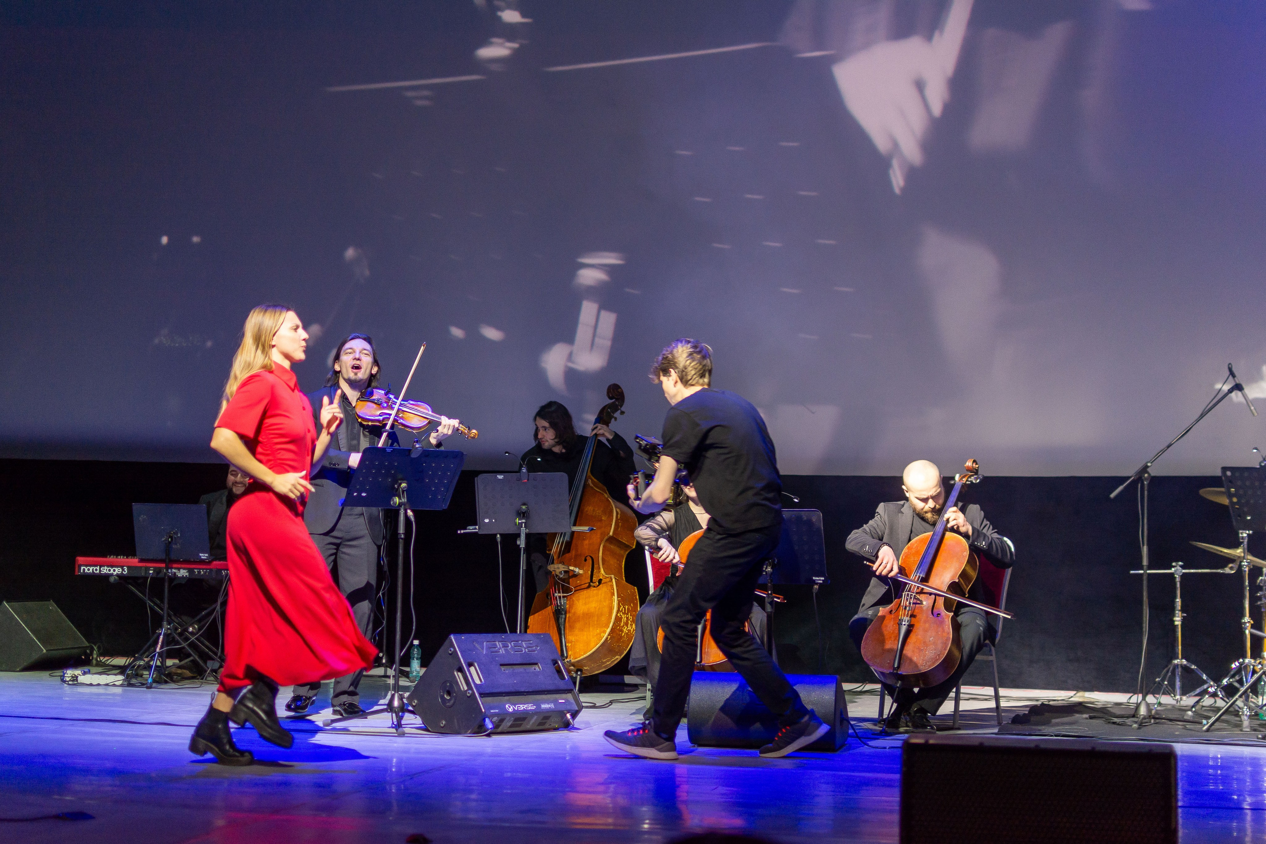 Концерт оркестра Cinematica. Репортажный фотограф в Новосибирске