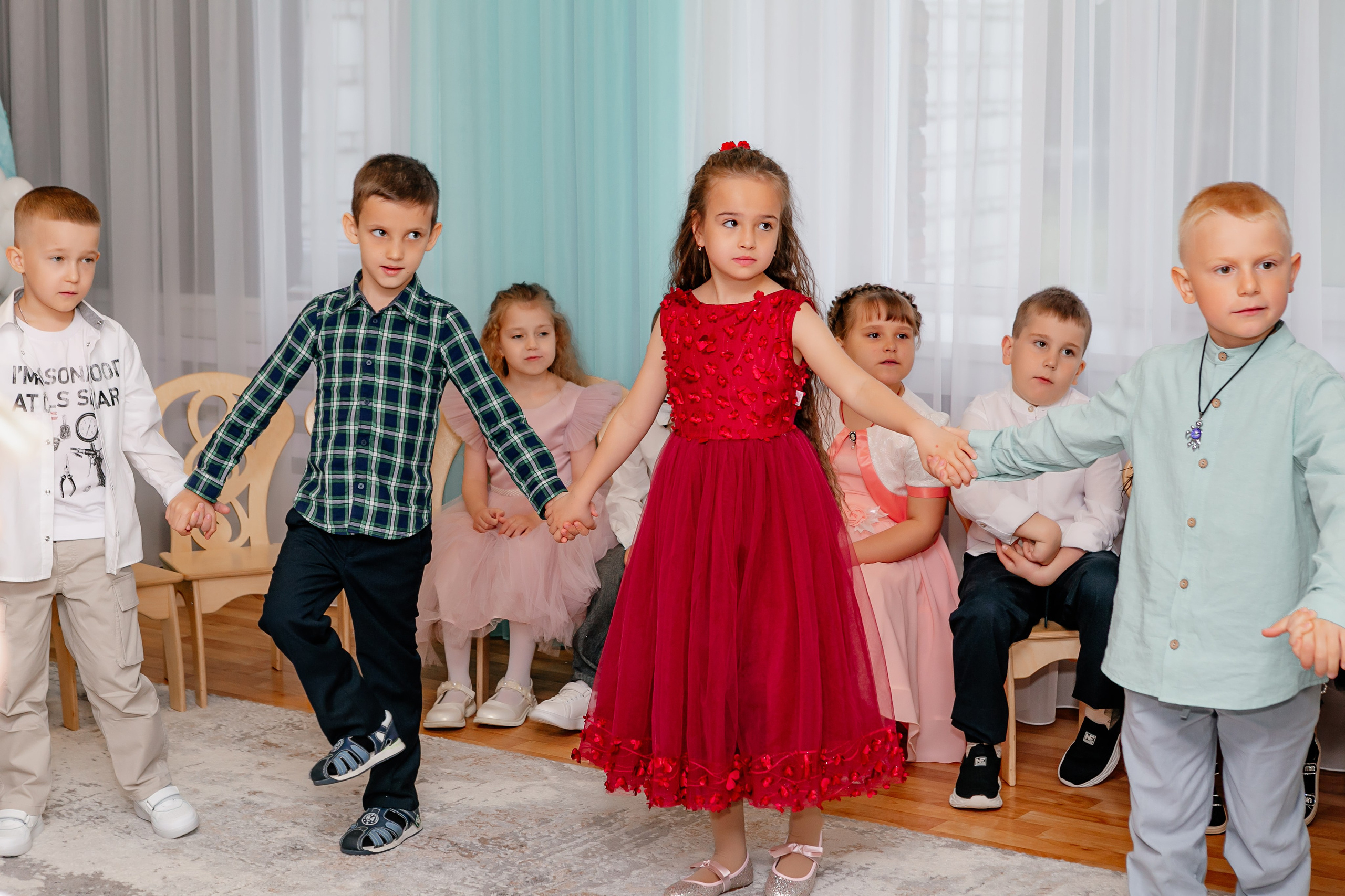 ВЫПУСКНОЙ ДЕТСКИЙ САД. Контент фотограф, съемка для маркетплейсов, фуд съемка и репортажи в Новосибирске Ралия Галеева