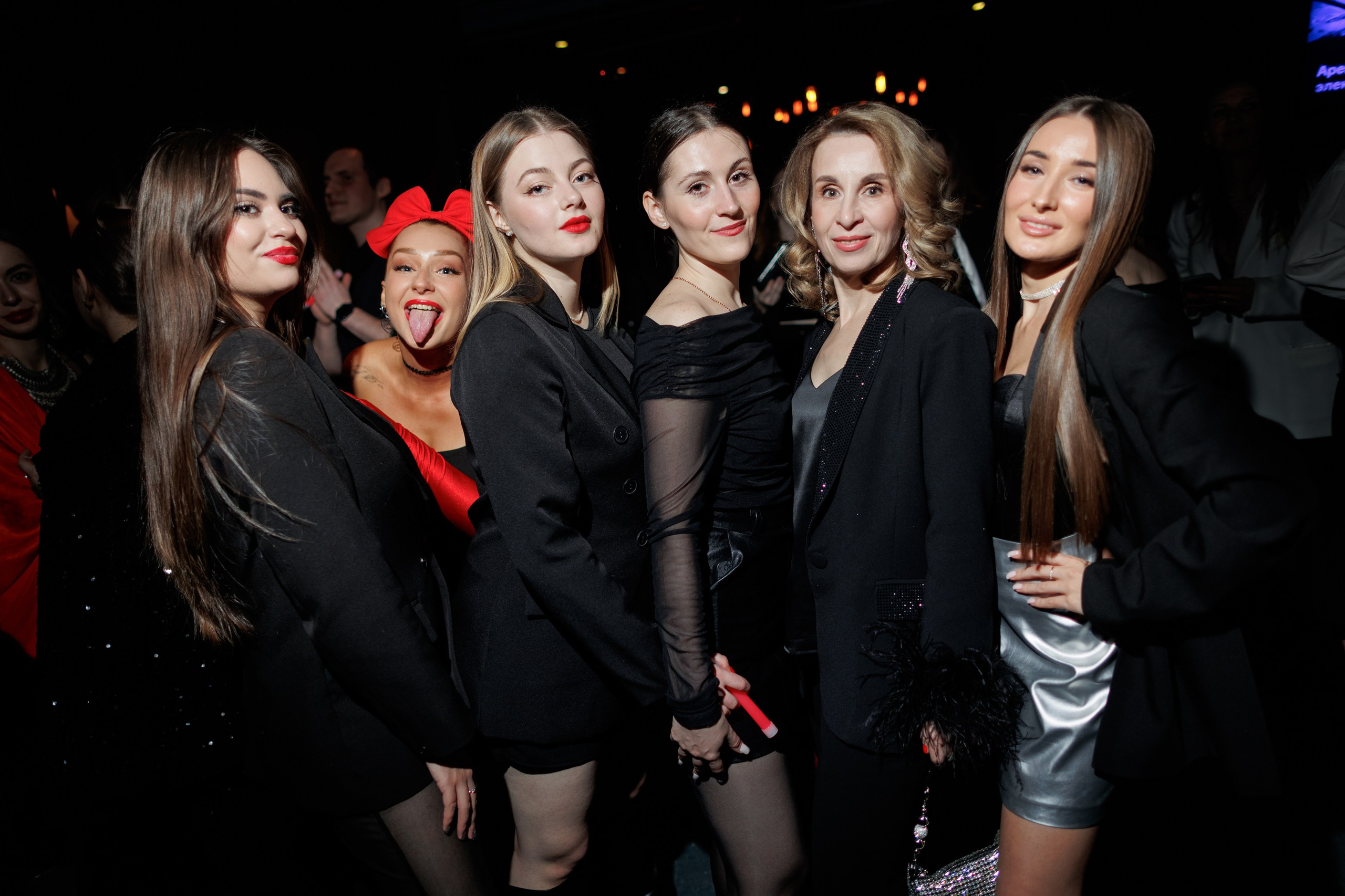 New Year Подружки 23/2024. Свадебный, портретный и репортажный фотограф Дмитрий Карпов