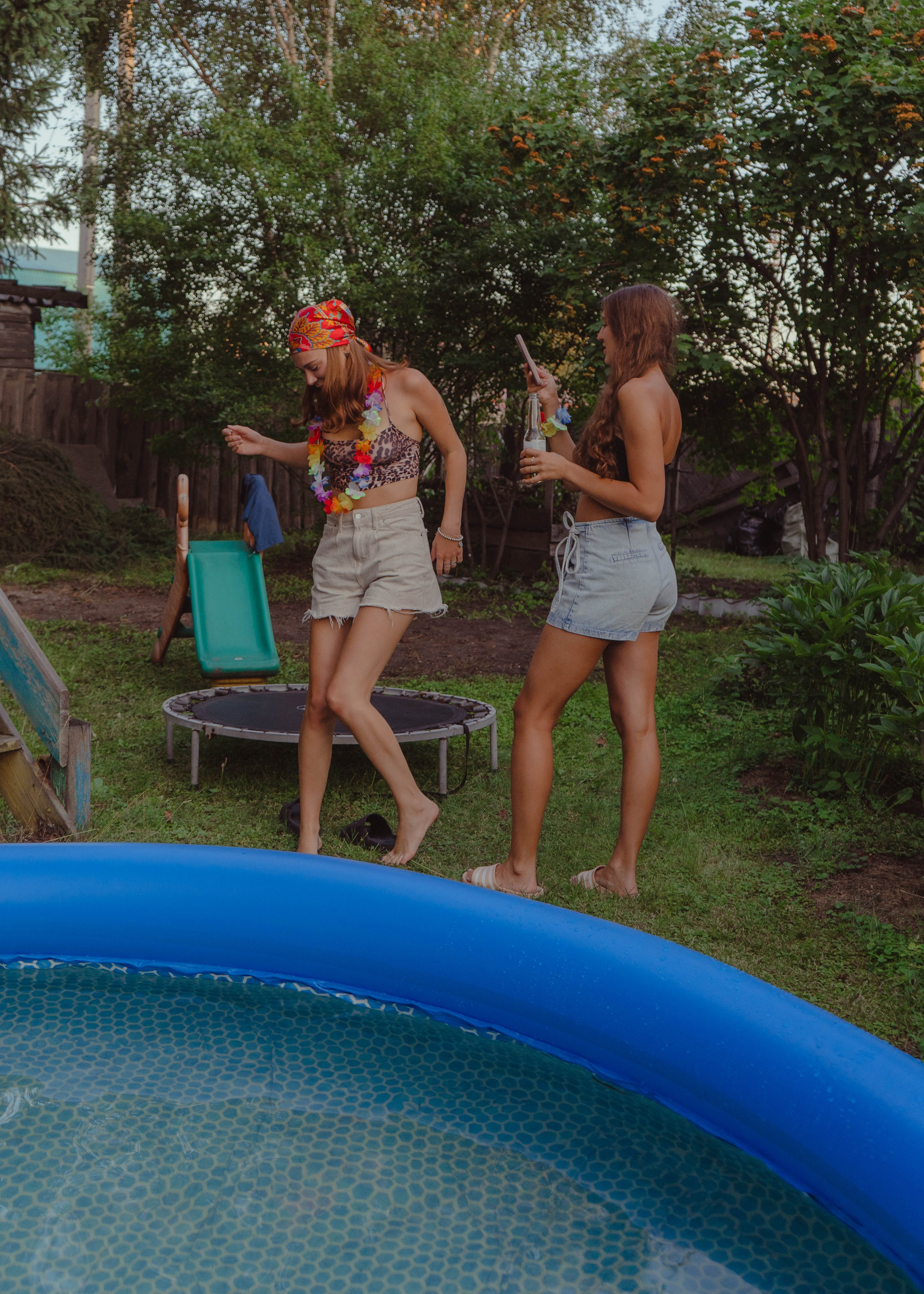 Гавайская вечеринка. Кир Анисин. Режиссер & фотограф