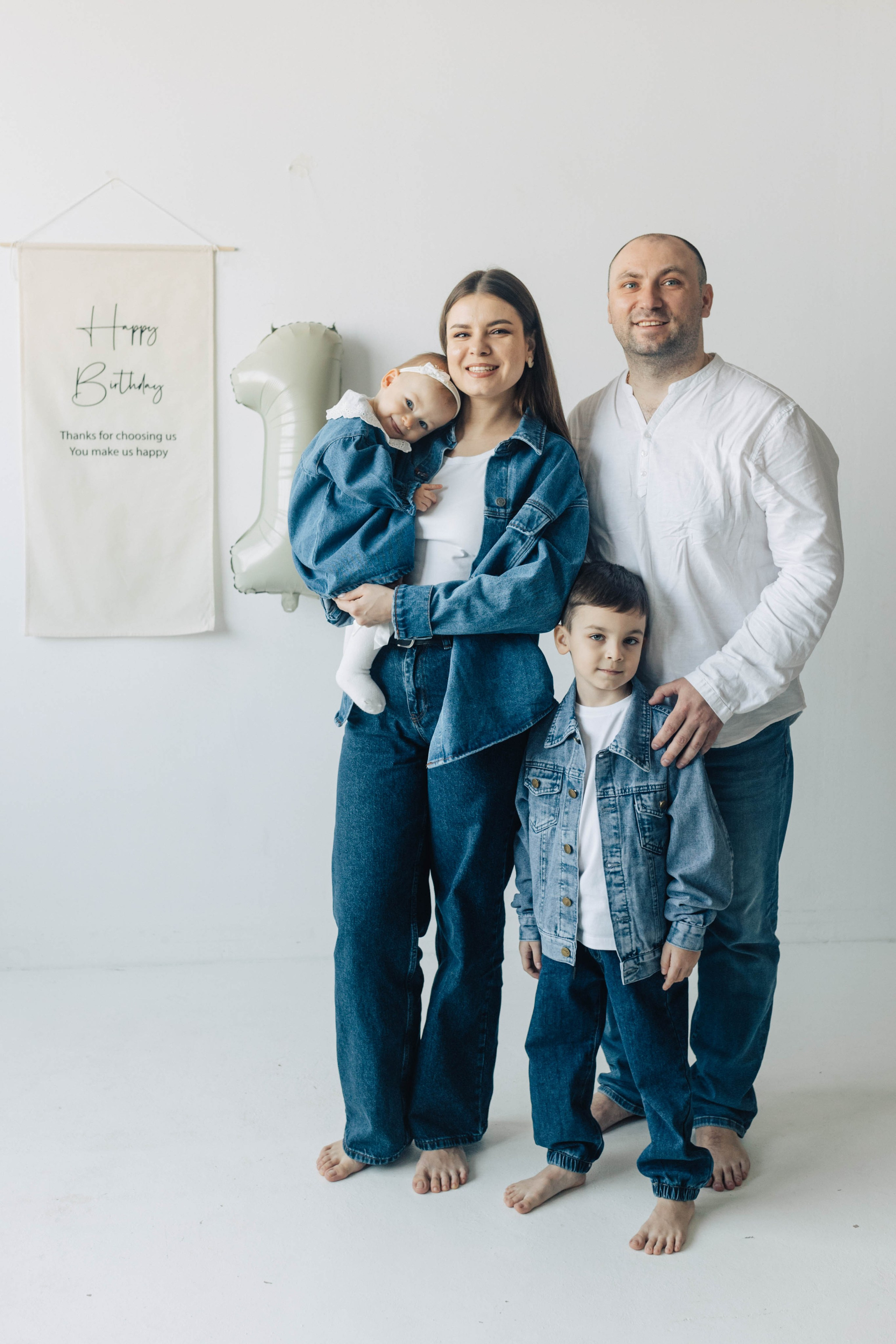 Семейные фото на годиках. Фотограф новорожденных Серпухов, Протвино, Москва I Марина Бурмистрова