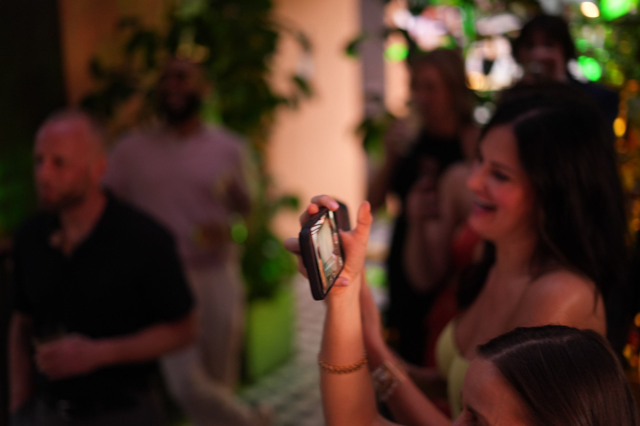 Olivia and Zack / 1 wedding day. Wedding Photographer in Barcelona and Medellin