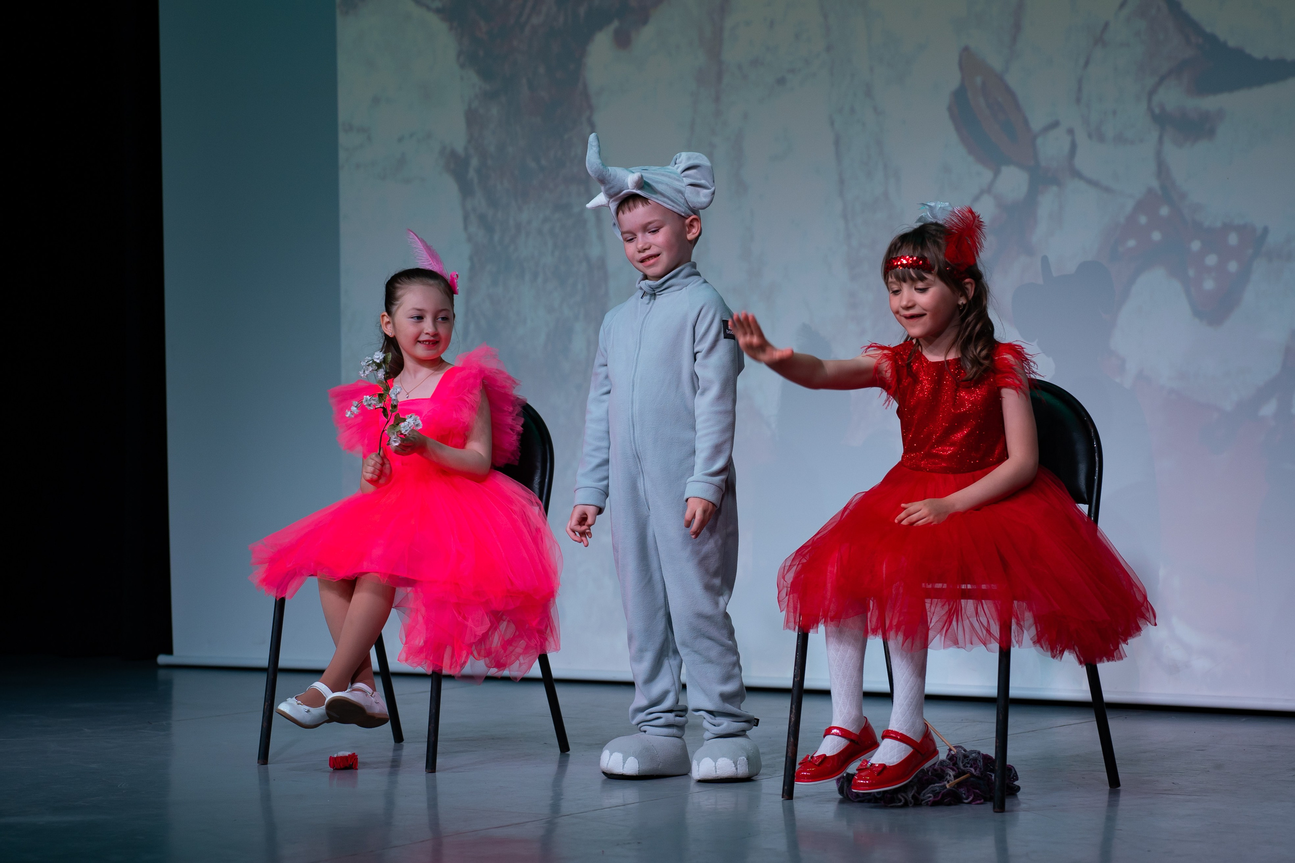 Отчетный концерт продюсерского центра «Новая Звезда». Фото / Видеосъемка в Москве