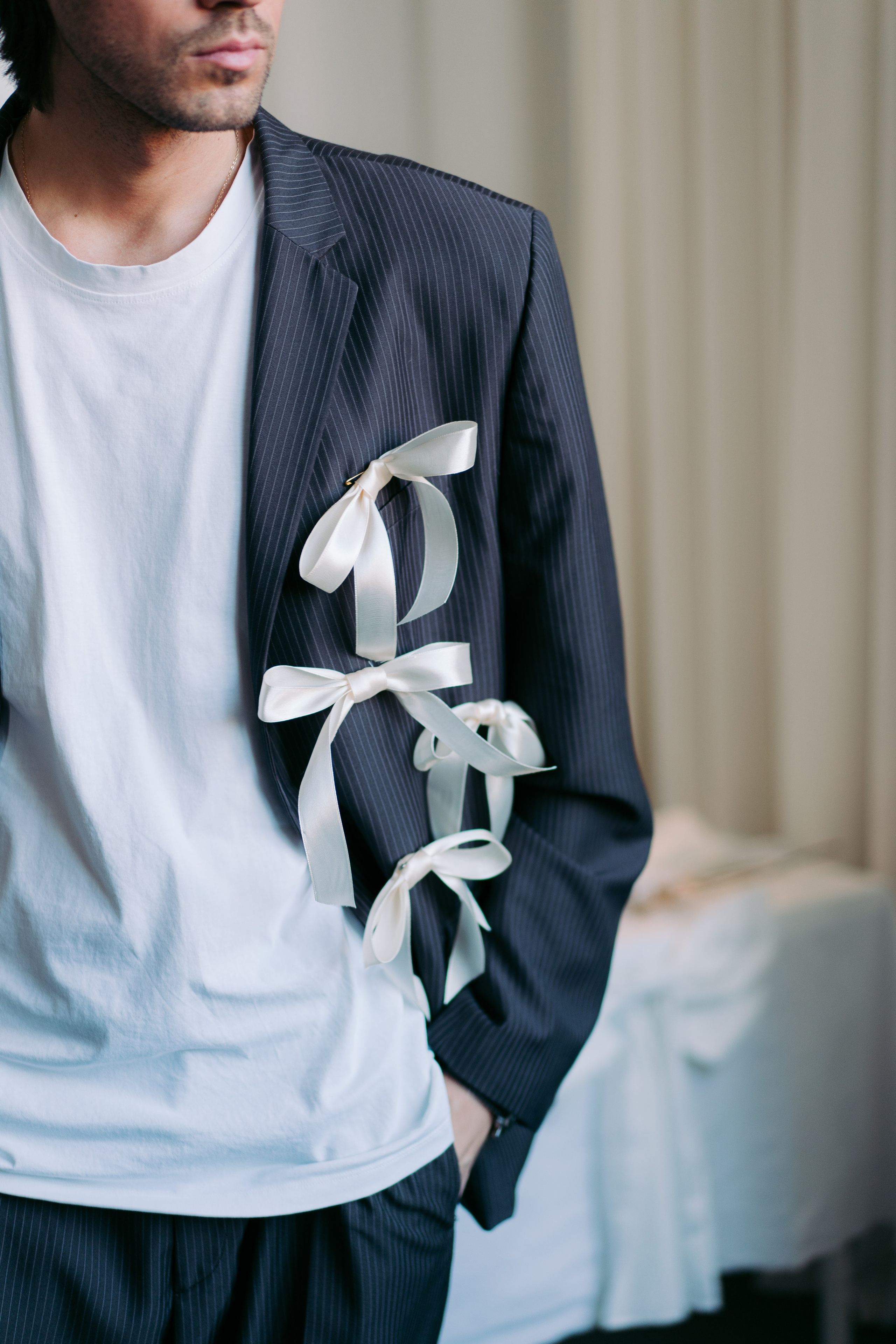 Свадебная фотосессия для двоих в студии, камерная свадьба в Москве