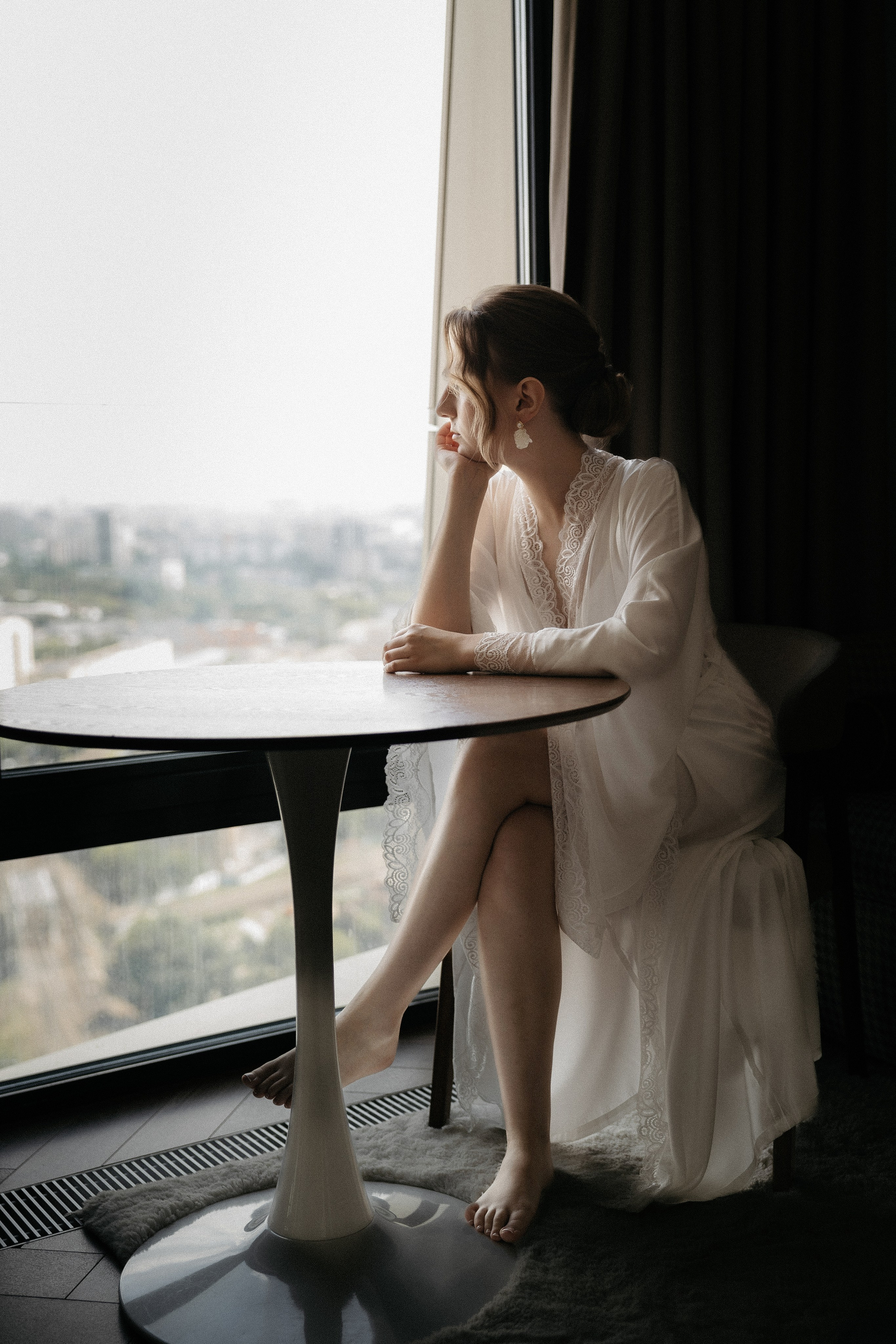 Утро невесты и свадебная фотосессия на теплоходе по Москве-реке