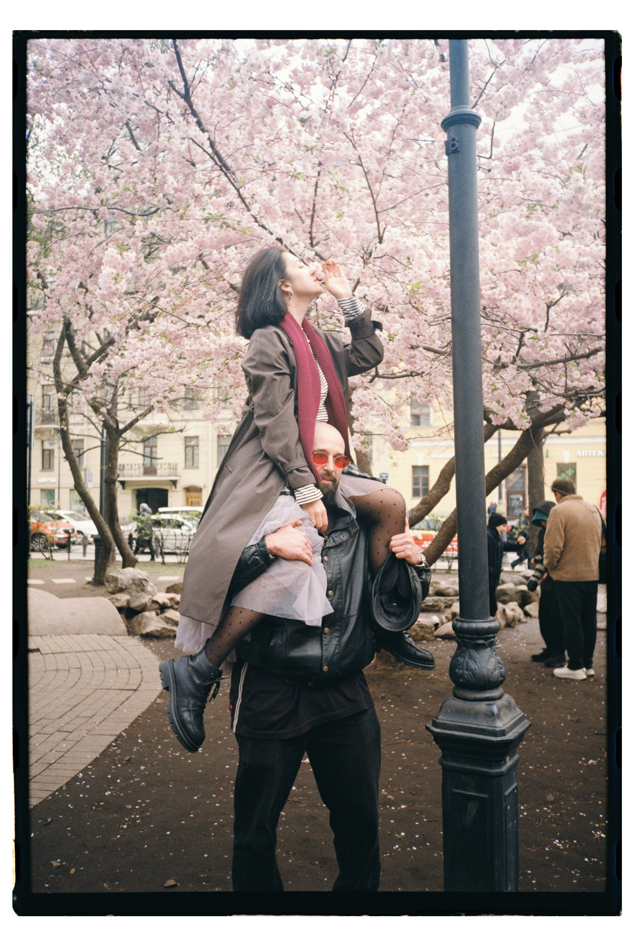 Фото на плёнку. Вера Пьянцева семейный, свадебный и парный фотограф в Санкт-Петербурге