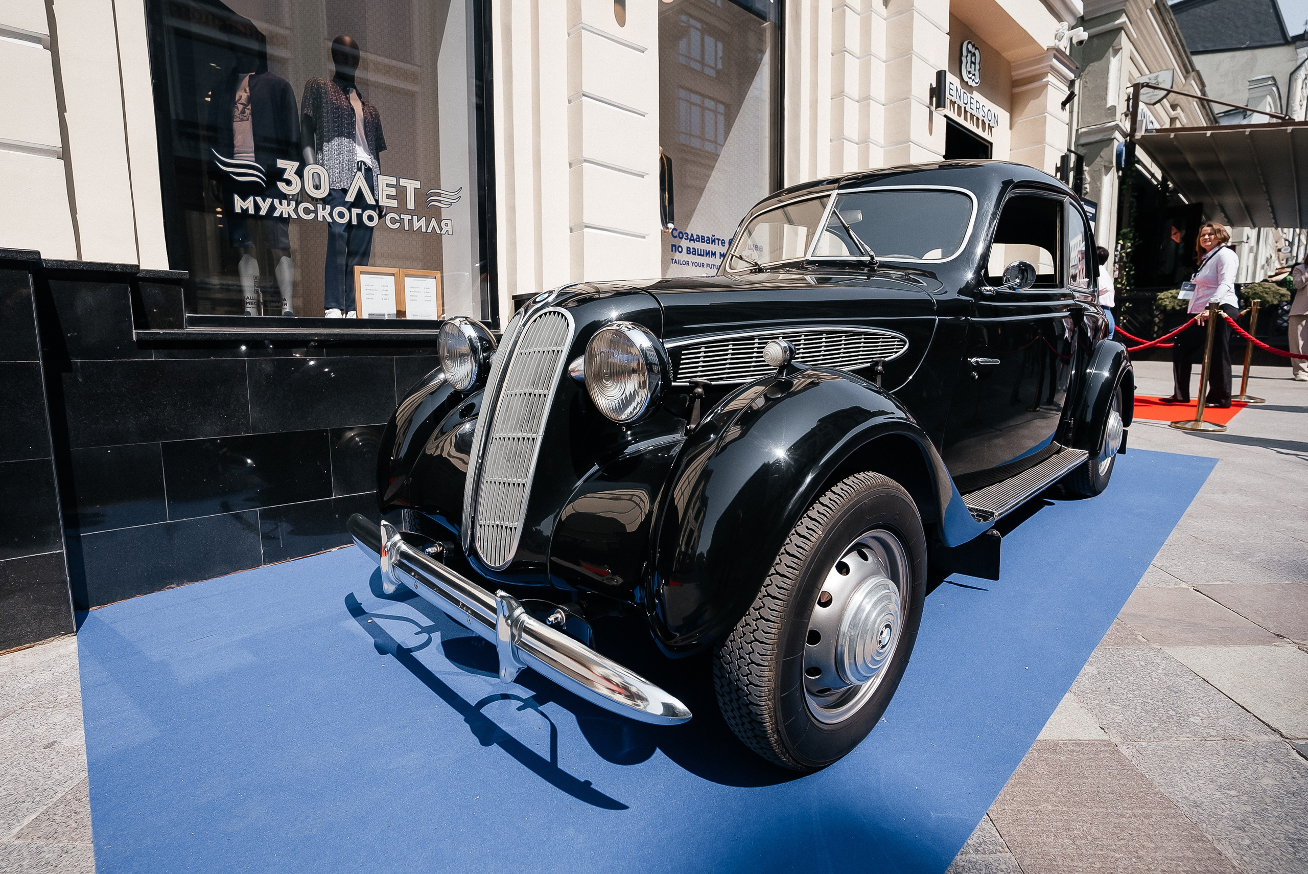 Henderson. Павел Краснов — Свадебный и репортажный фотограф в Москве