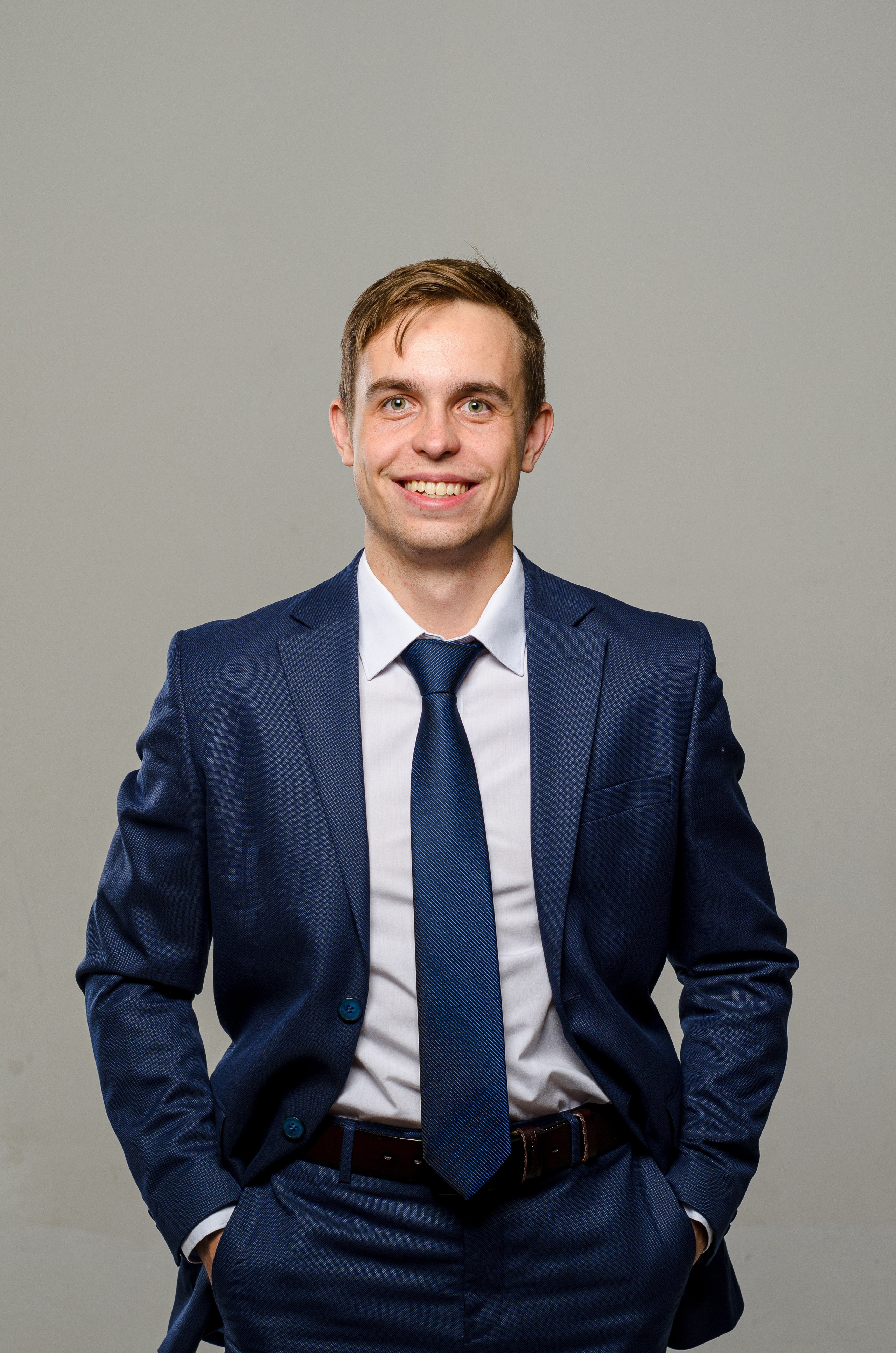 Немного о том, как съемка для резюме вышла из-под контроля). Портретный и репортажный фотограф в Санкт-Петербурге