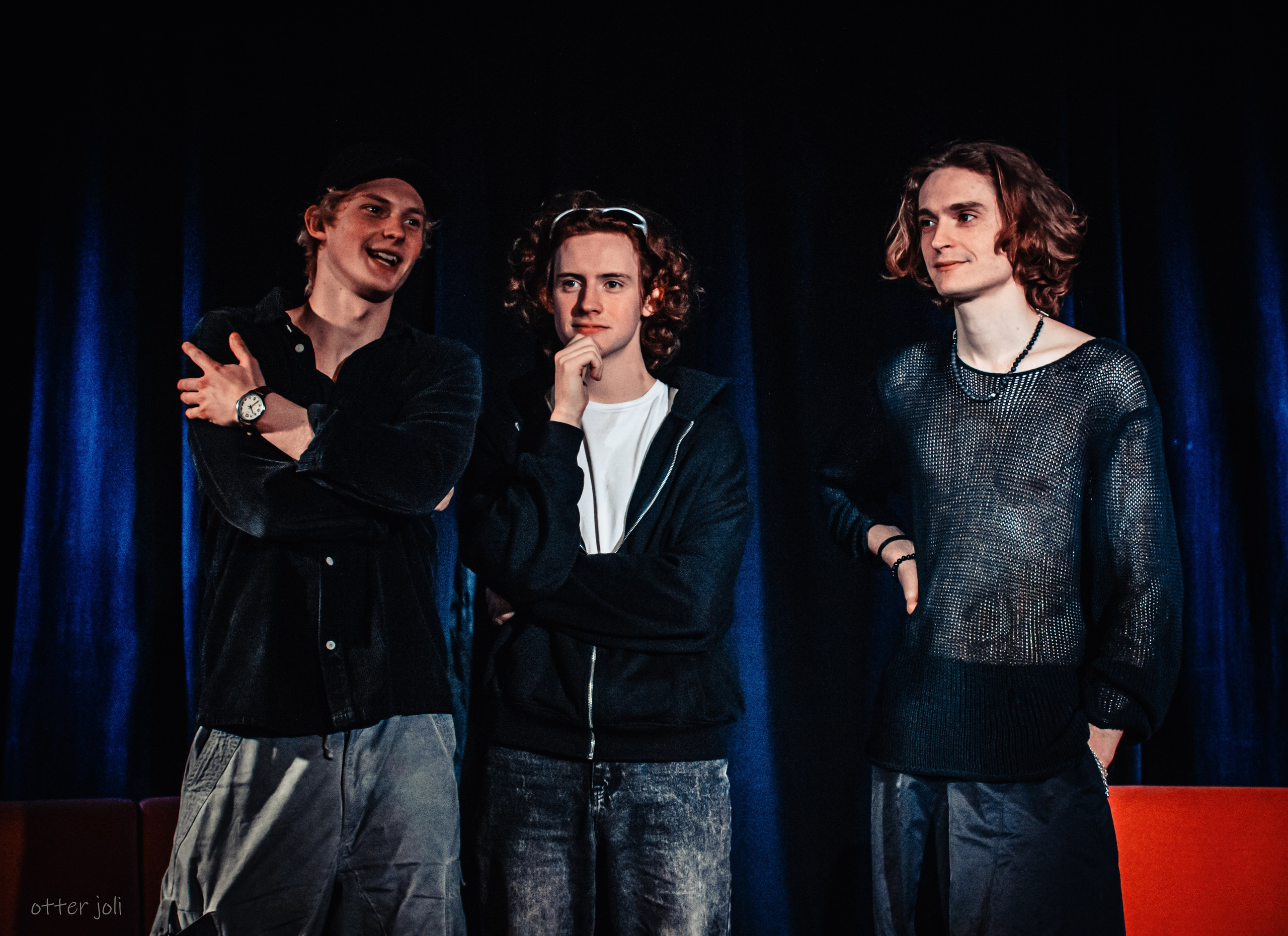 Квартирник «За пределами сюжета» | OFF-театр. Концертный репортёр Валерия Сафина