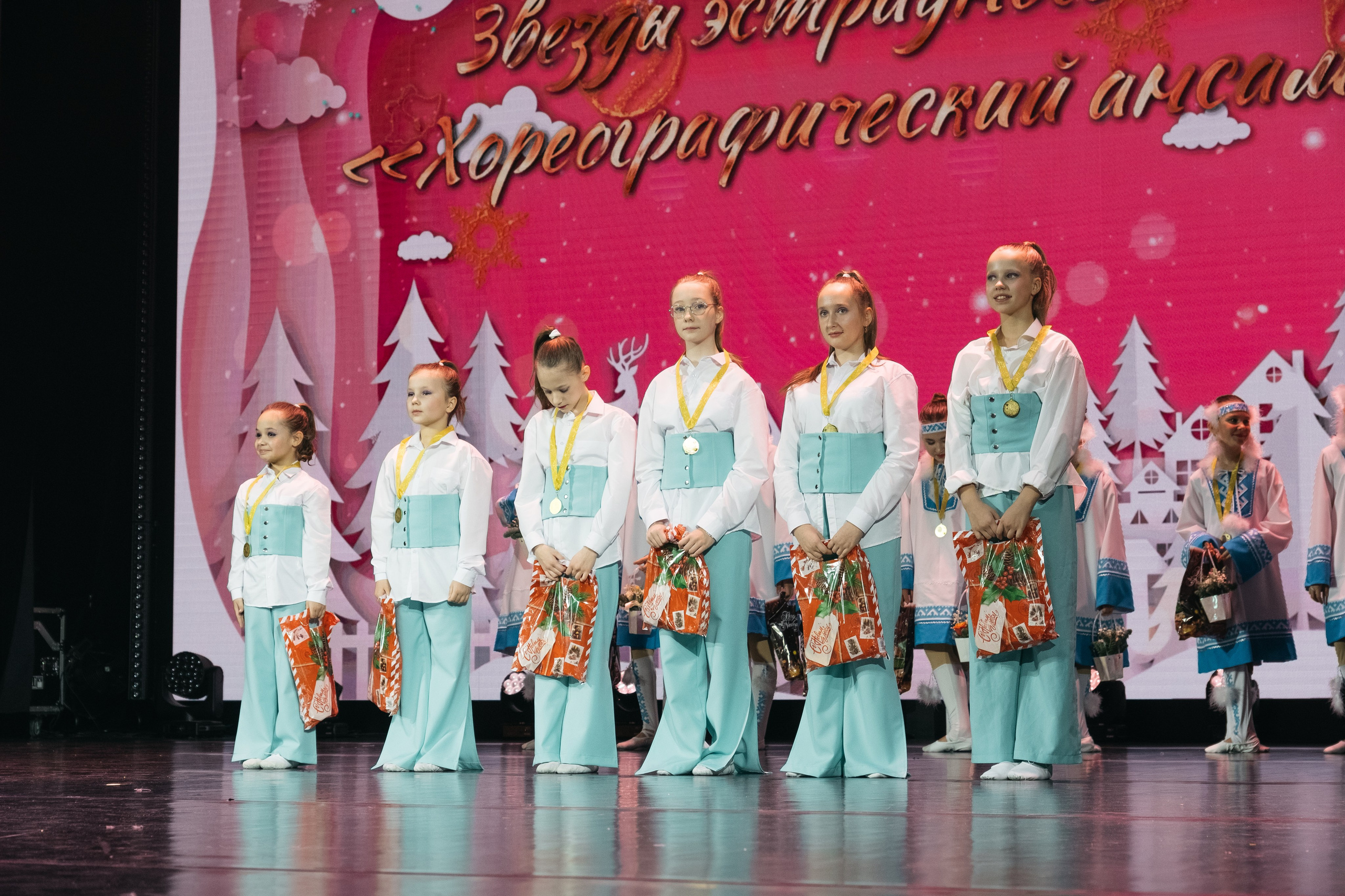 СурГУ 23.12.23. Репортажный и свадебный фотограф в Сургуте