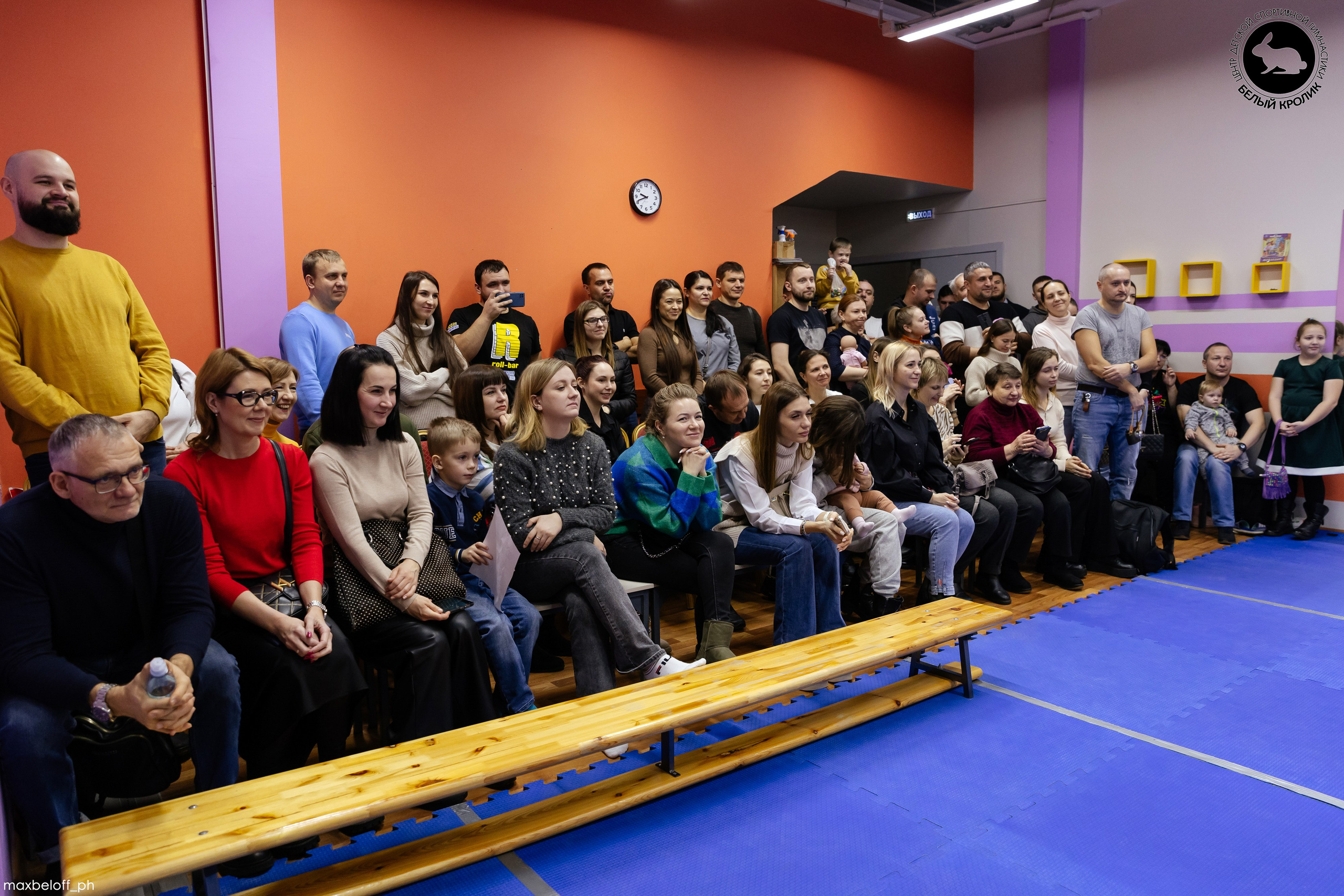 Белый кролик. Соревнования. Семейный фотограф — Макс Белогрудов