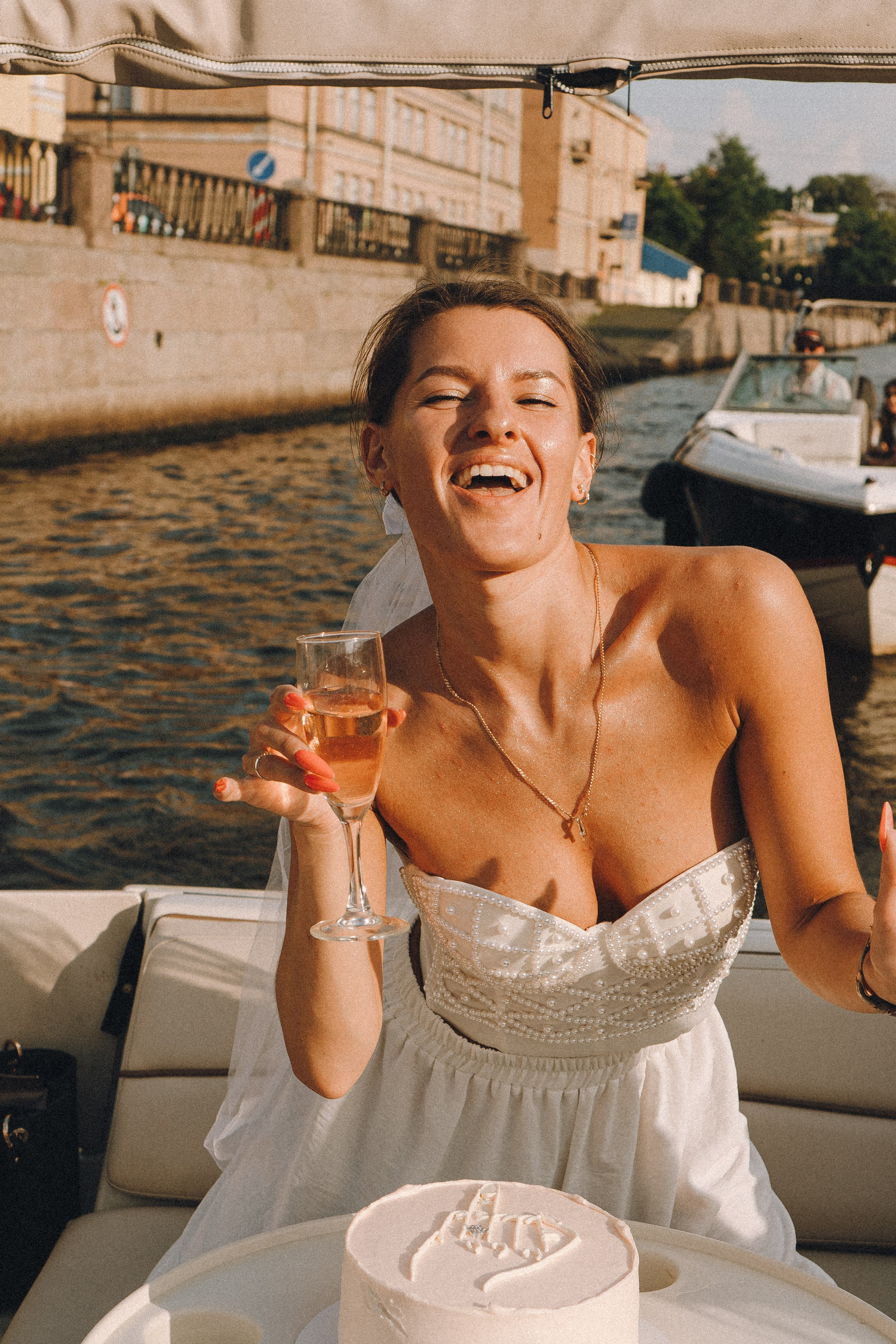 ДЕВИЧНИК НА КАТЕРЕ. Профессиональный фотограф, Санкт-Петербург — Виктория Богомолова