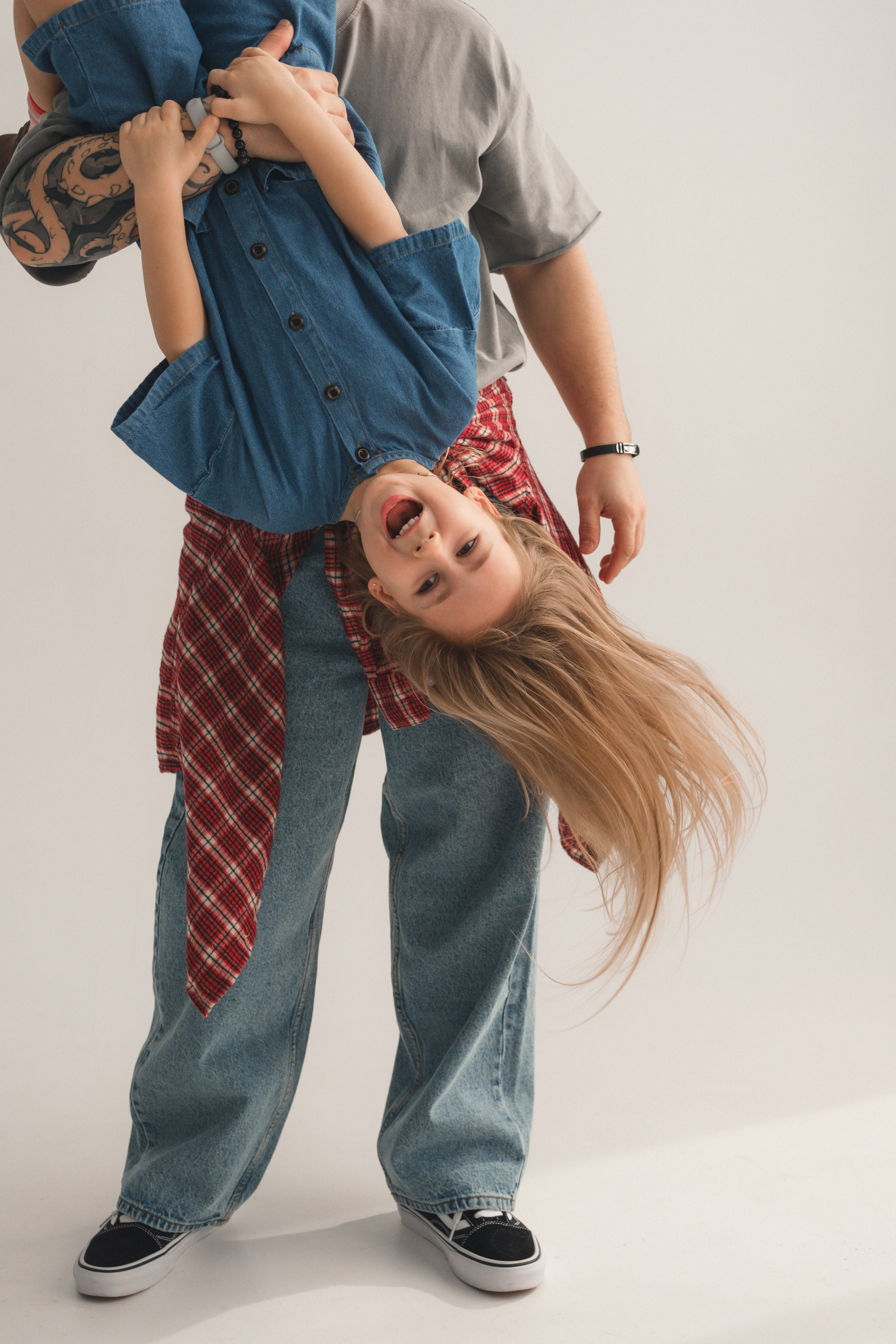 Артем, Ксюша и Ульяна. Свадебный и семейный фотограф в Волгограде