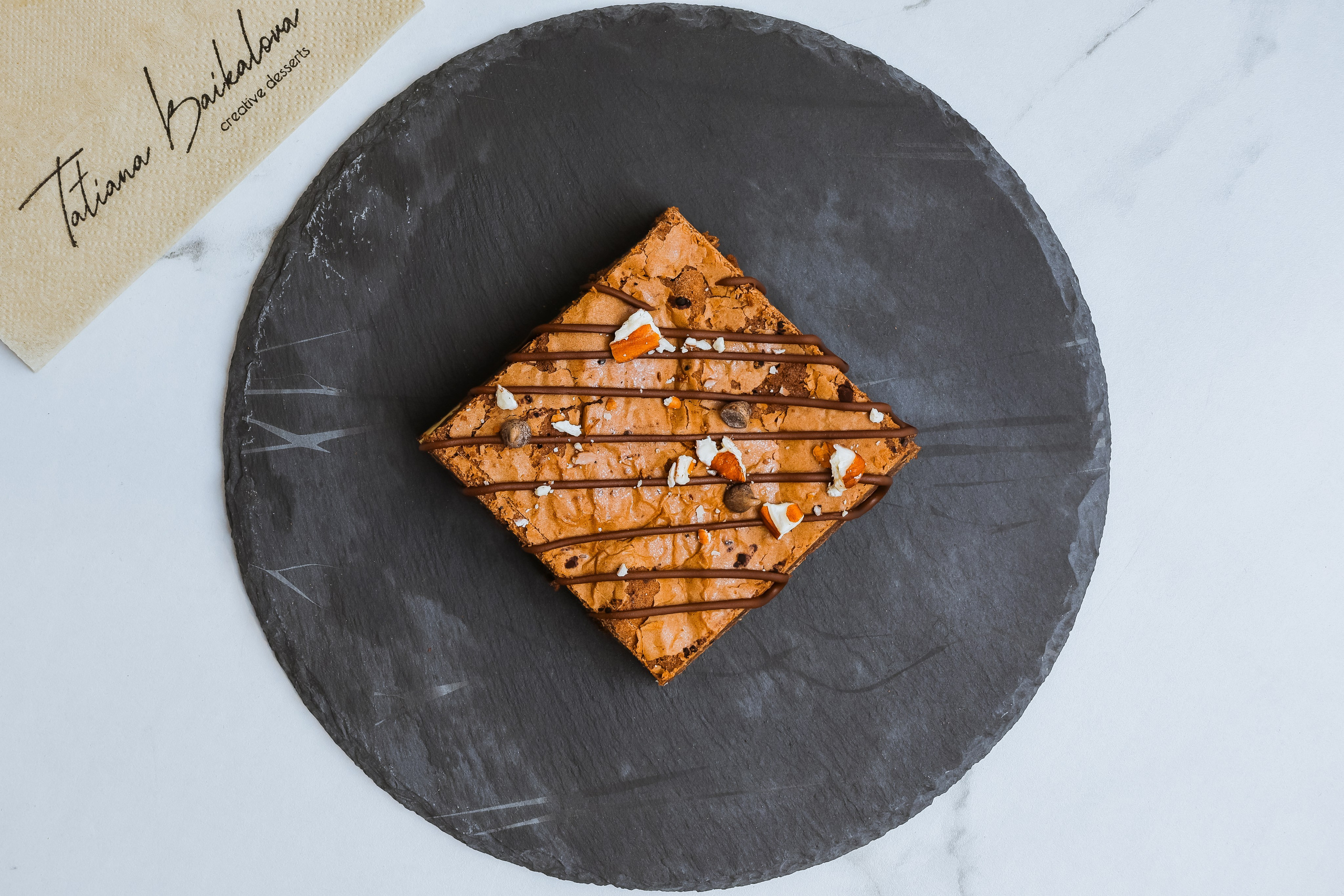 Creative Desserts. Photomantis