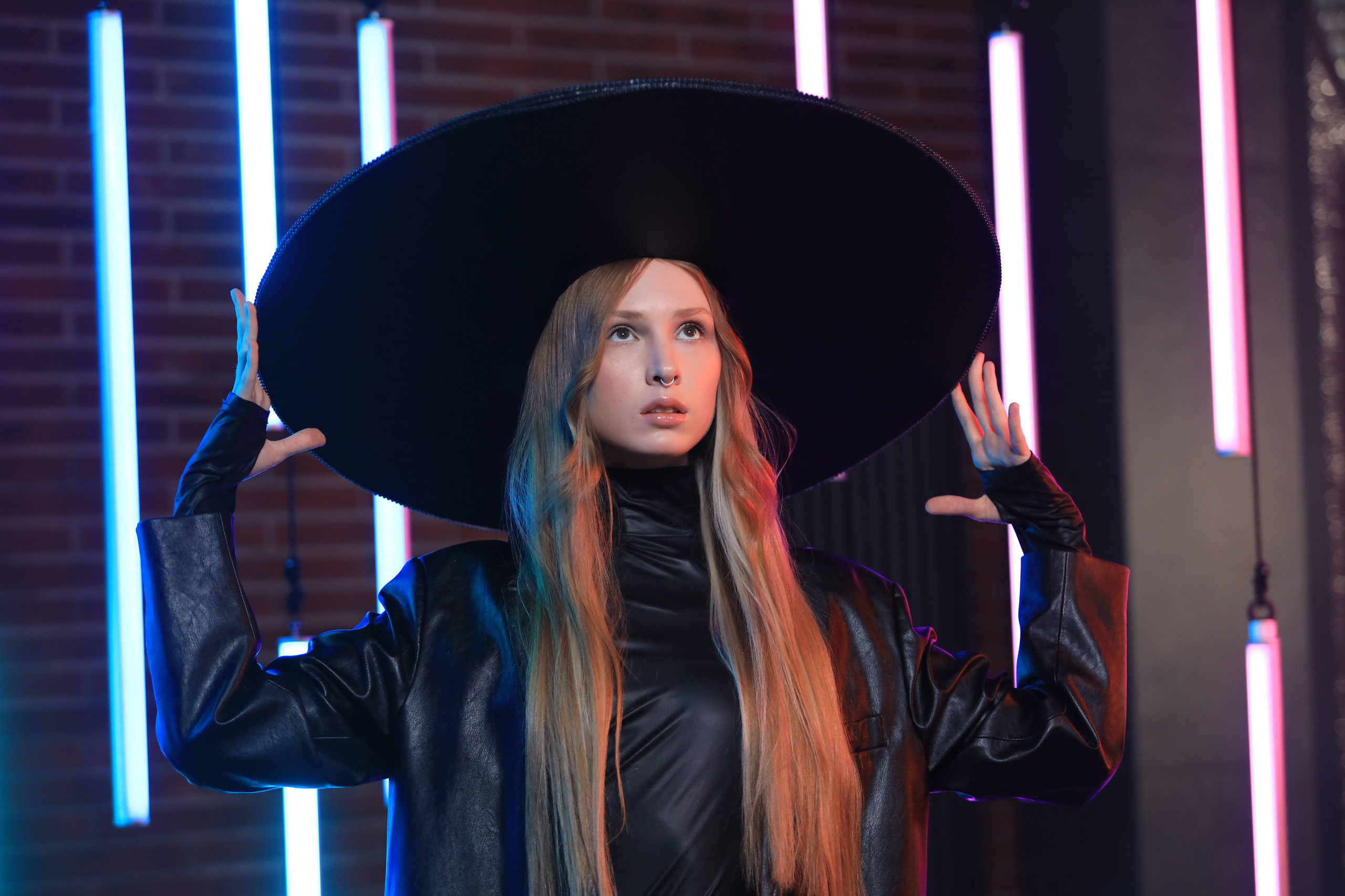 Все дело в шляпе. Съемка в студии под ваш запрос, студийные съемки, фотографии архитектурных объектов — Александр Евстигнеев — фотограф Москва