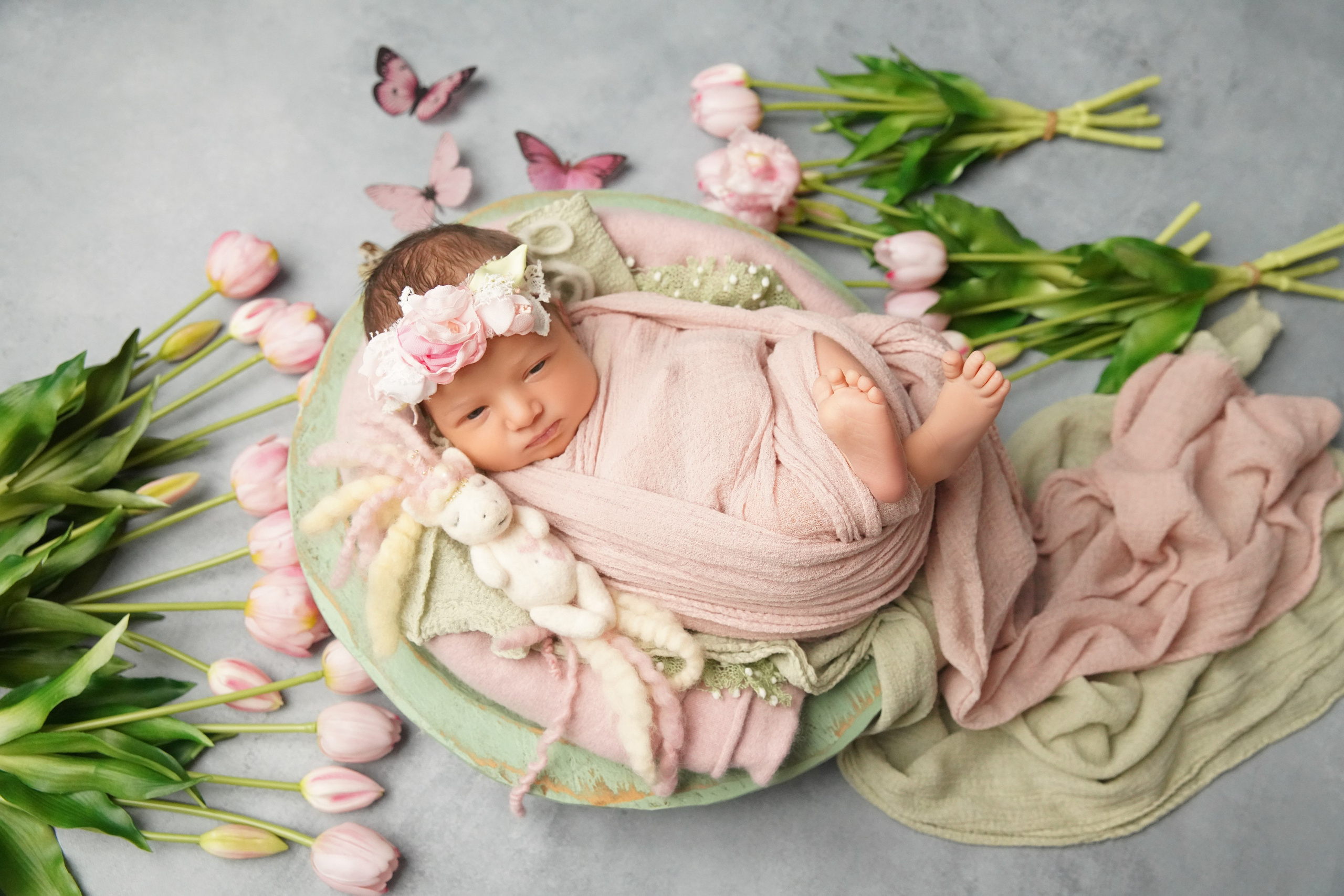 Девочки. Фотограф новорожденных. Семейный и детский фотограф в городе Сургуте