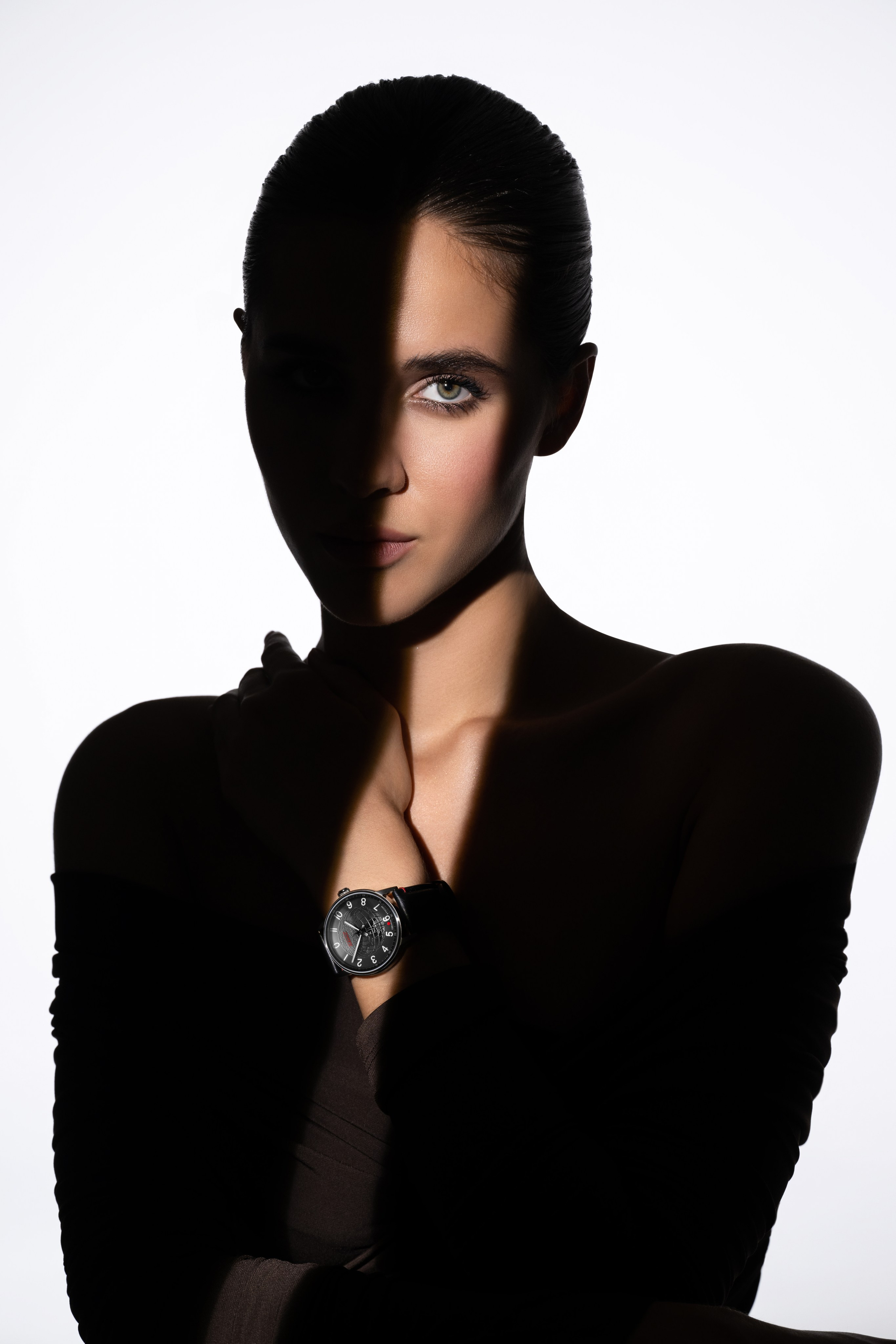 Ph: Anton Sokolov                                                                                                  Retoucher: @retouch.komissarova  